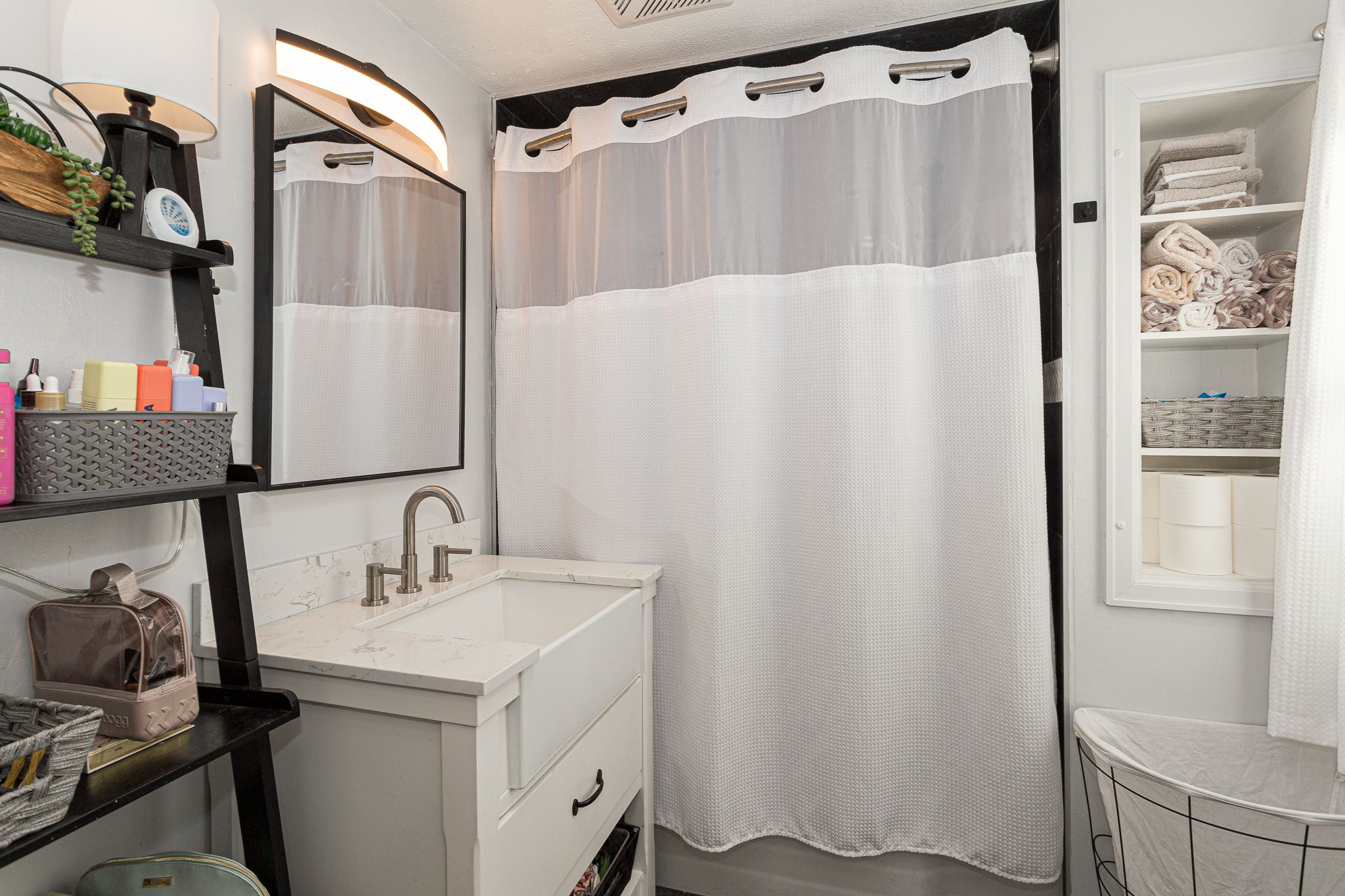 2401 32nd St,&nbsp;Moline,&nbsp;IL,&nbsp;Image&nbsp;20