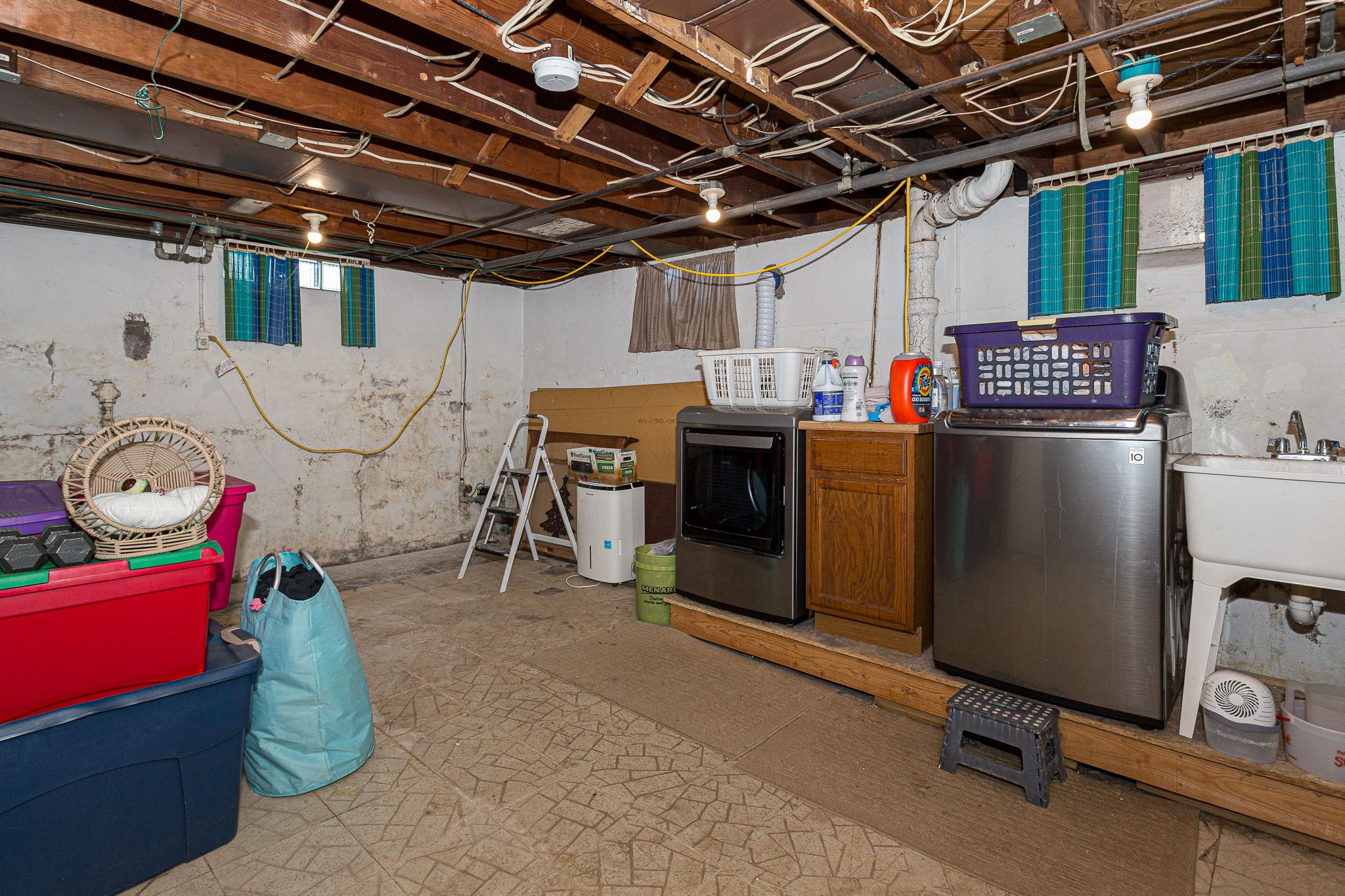 2401 32nd St,&nbsp;Moline,&nbsp;IL,&nbsp;Image&nbsp;27