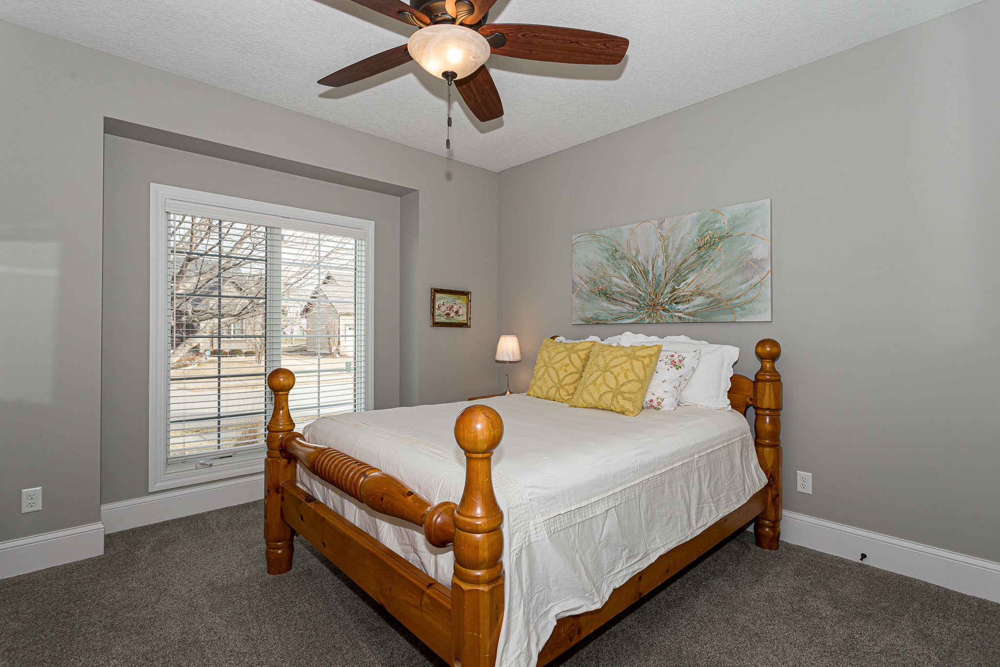 5127 S Richmond Circle,&nbsp;Bettendorf,&nbsp;IA,&nbsp;Image&nbsp;22