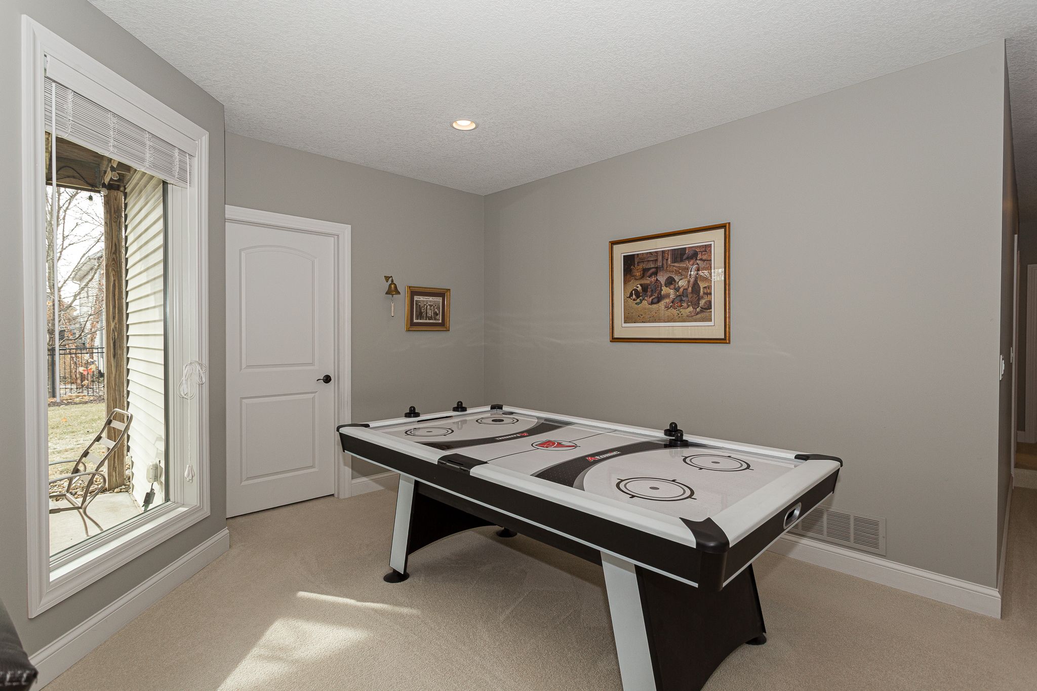 5127 S Richmond Circle,&nbsp;Bettendorf,&nbsp;IA,&nbsp;Image&nbsp;34