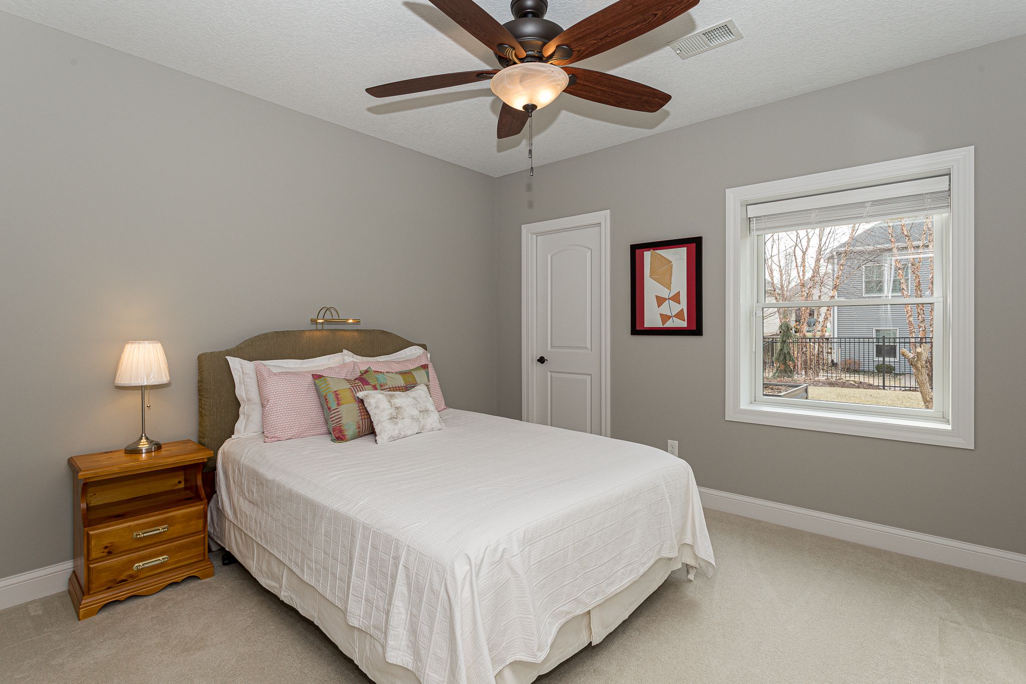 5127 S Richmond Circle,&nbsp;Bettendorf,&nbsp;IA,&nbsp;Image&nbsp;36