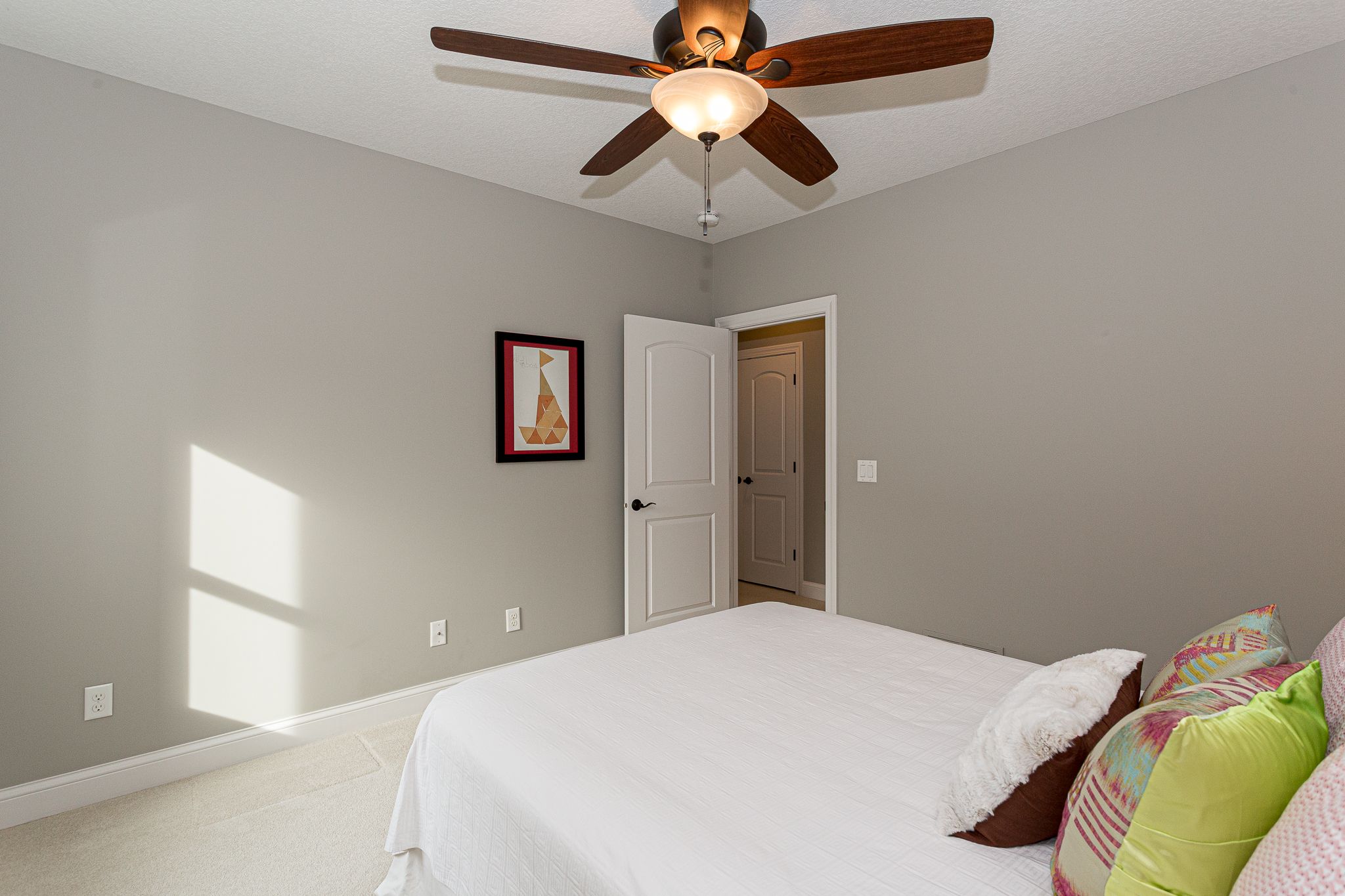 5127 S Richmond Circle,&nbsp;Bettendorf,&nbsp;IA,&nbsp;Image&nbsp;37