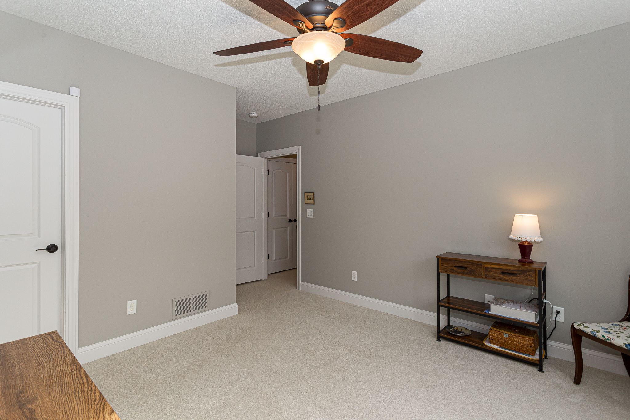 5127 S Richmond Circle,&nbsp;Bettendorf,&nbsp;IA,&nbsp;Image&nbsp;40