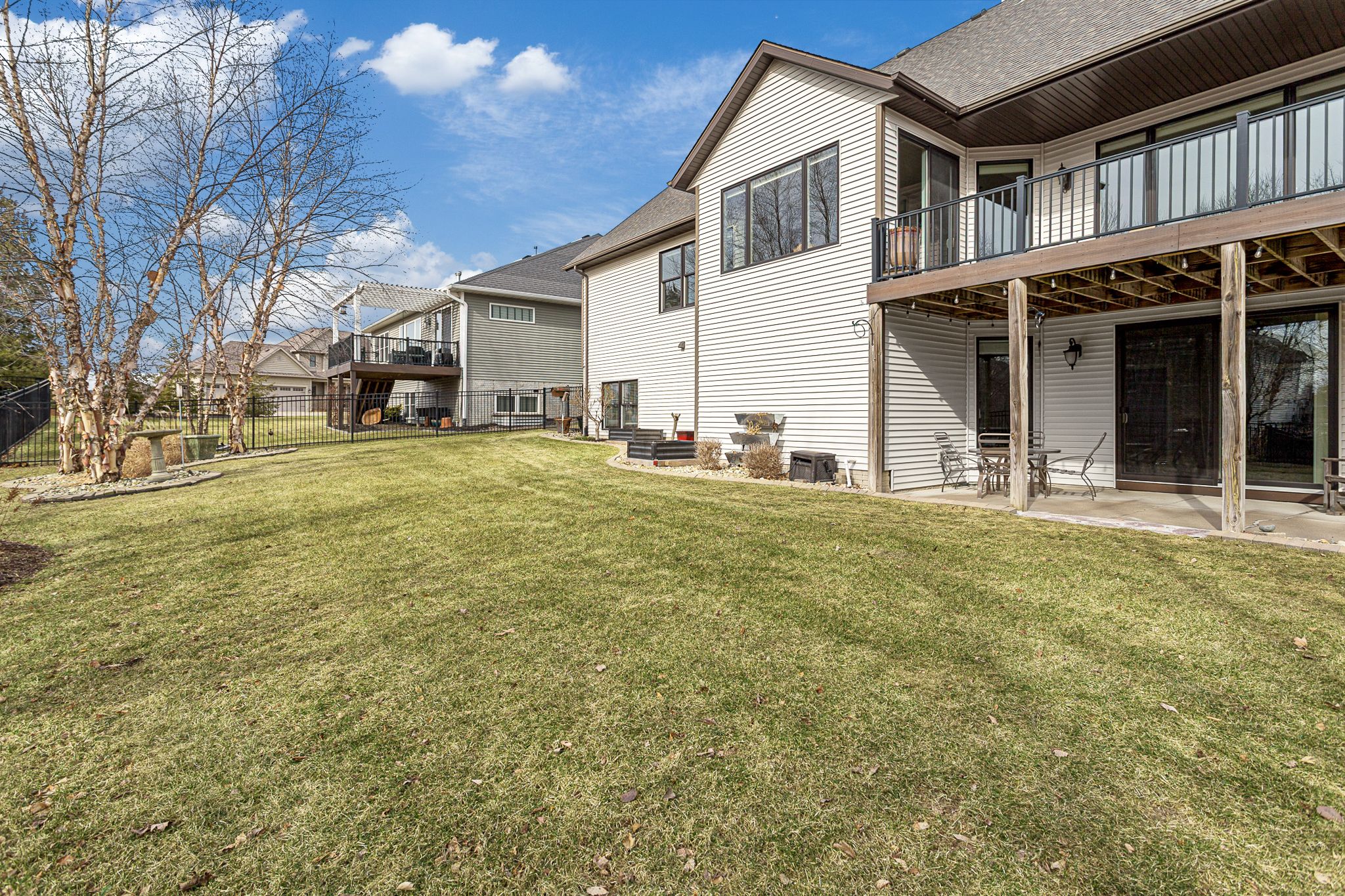 5127 S Richmond Circle,&nbsp;Bettendorf,&nbsp;IA,&nbsp;Image&nbsp;50