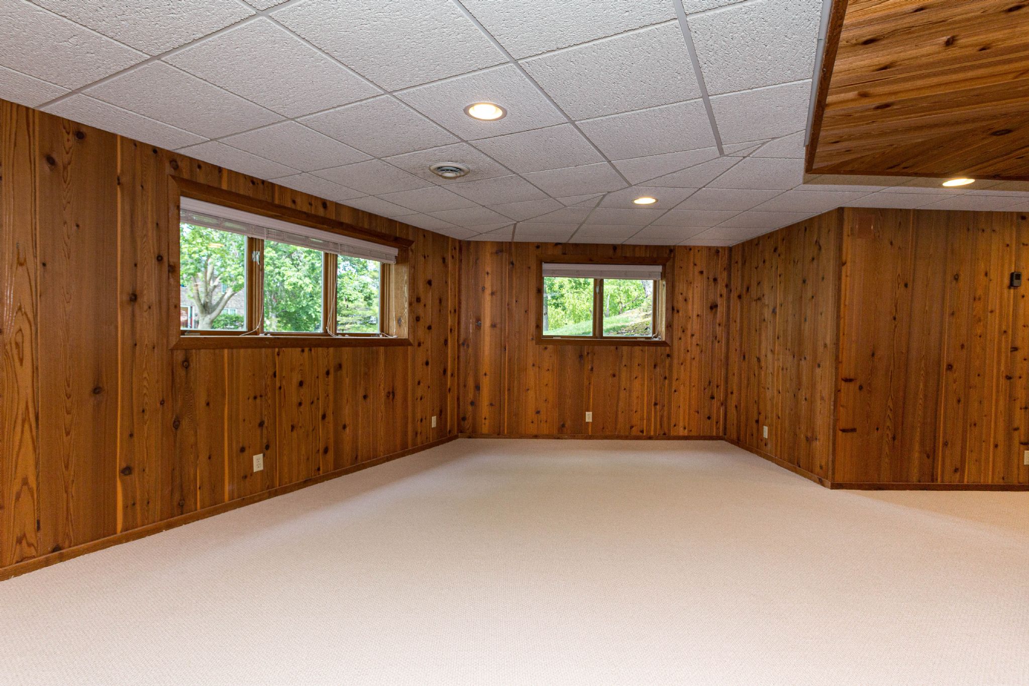 3290 Rambling Road,&nbsp;Bettendorf,&nbsp;IA,&nbsp;Image&nbsp;29