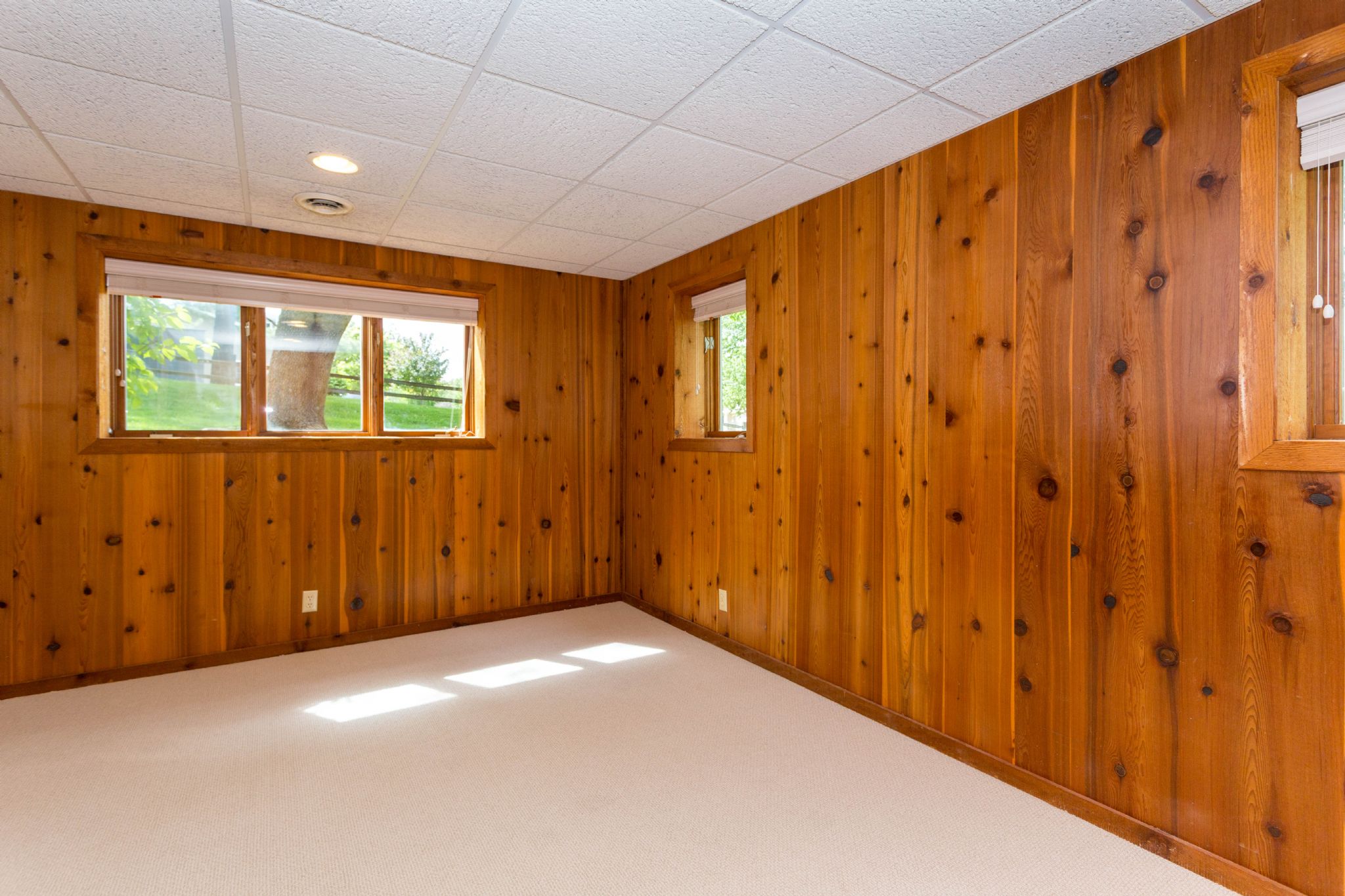 3290 Rambling Road,&nbsp;Bettendorf,&nbsp;IA,&nbsp;Image&nbsp;32