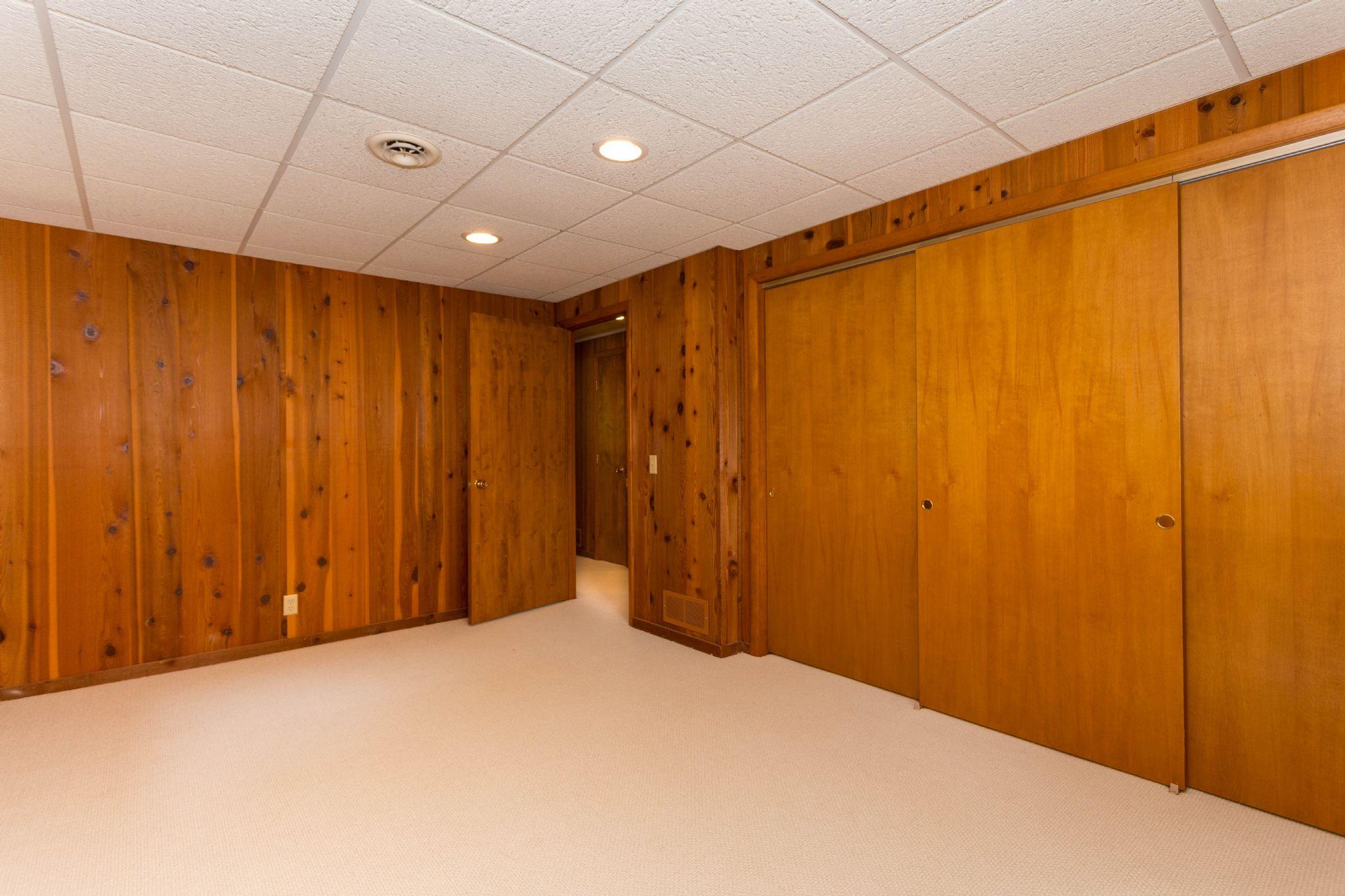 3290 Rambling Road,&nbsp;Bettendorf,&nbsp;IA,&nbsp;Image&nbsp;33