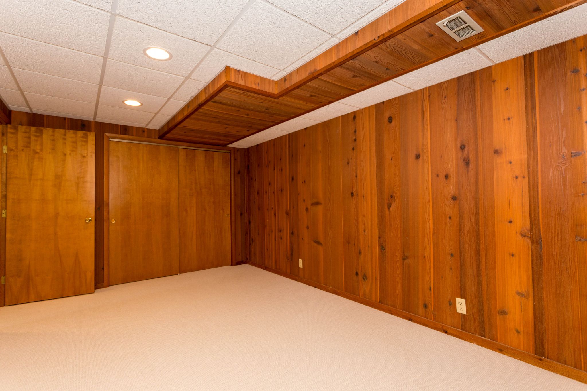 3290 Rambling Road,&nbsp;Bettendorf,&nbsp;IA,&nbsp;Image&nbsp;34