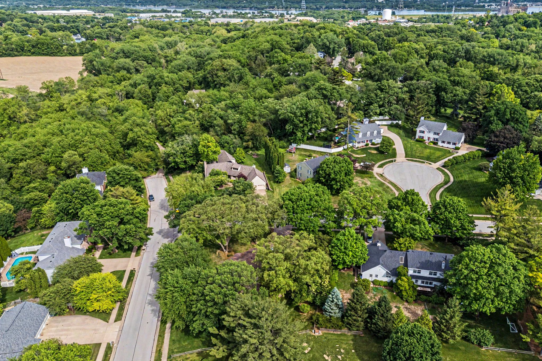 3290 Rambling Road,&nbsp;Bettendorf,&nbsp;IA,&nbsp;Image&nbsp;3