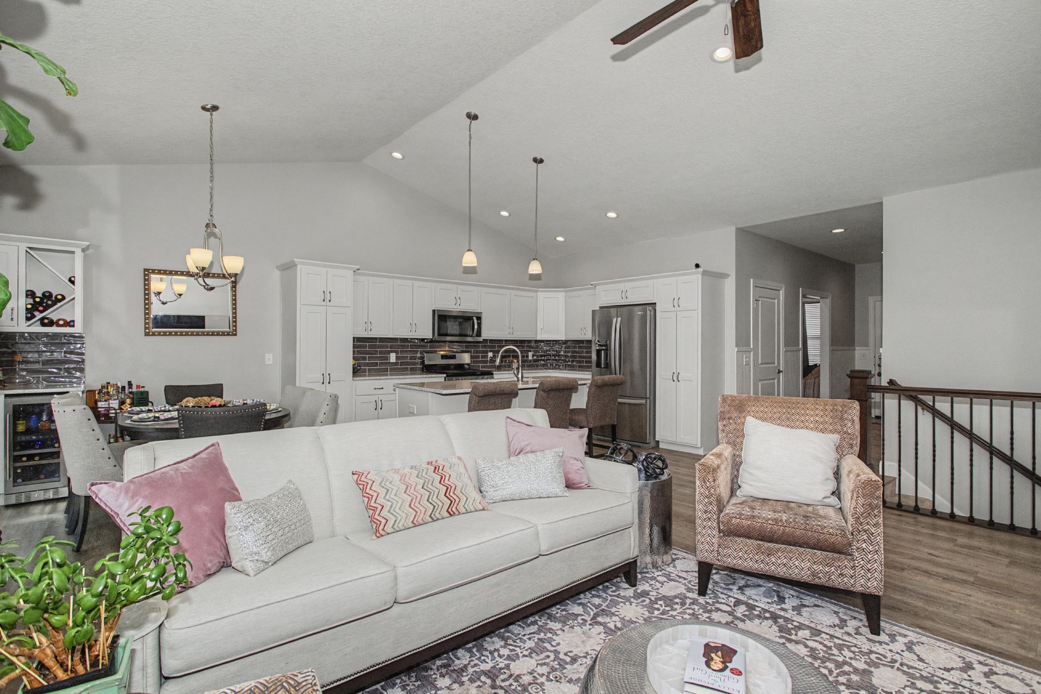 5570 West Creekside Ln,&nbsp;Bettendorf,&nbsp;IA,&nbsp;Image&nbsp;9