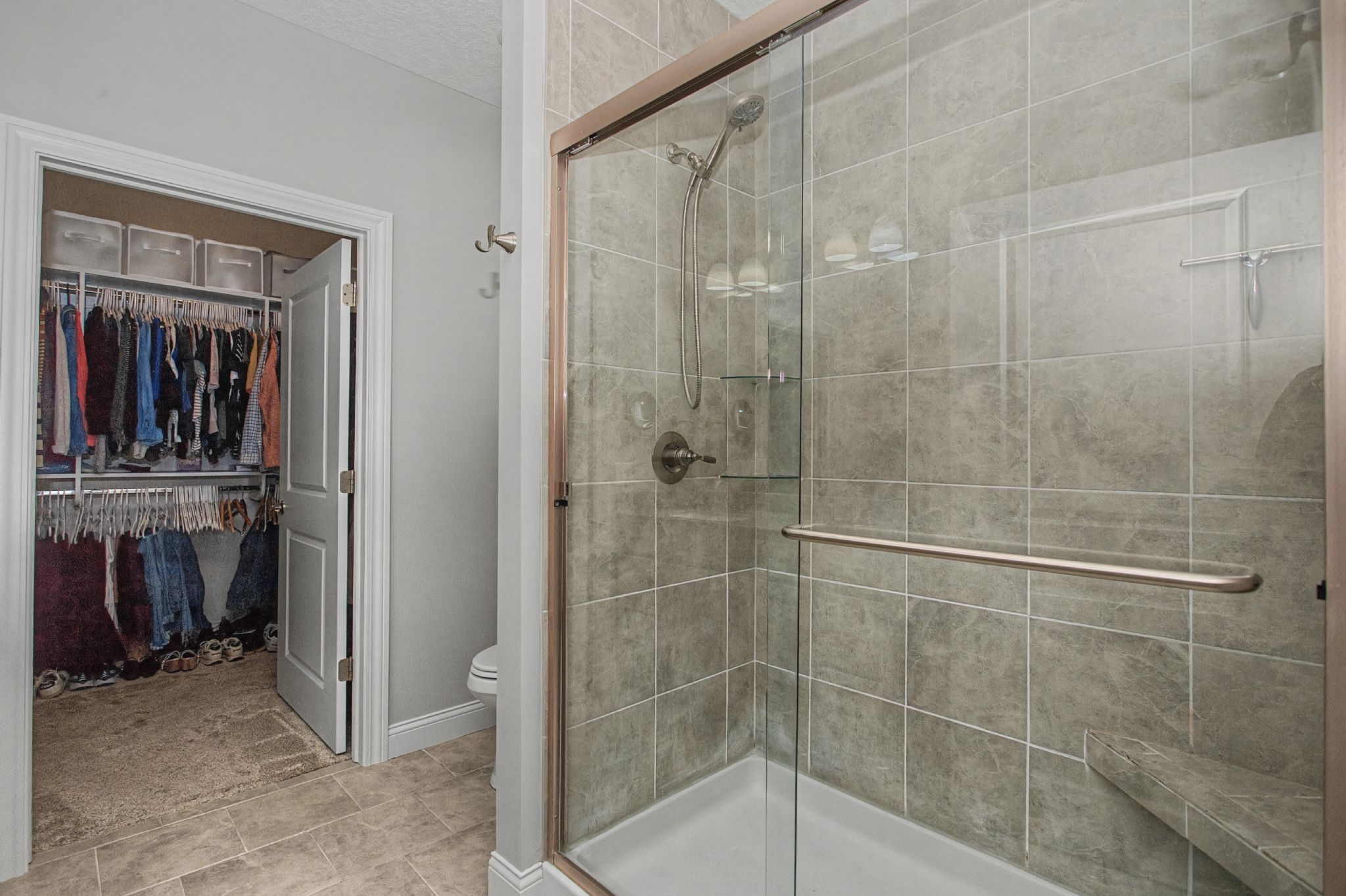 5570 West Creekside Ln,&nbsp;Bettendorf,&nbsp;IA,&nbsp;Image&nbsp;12
