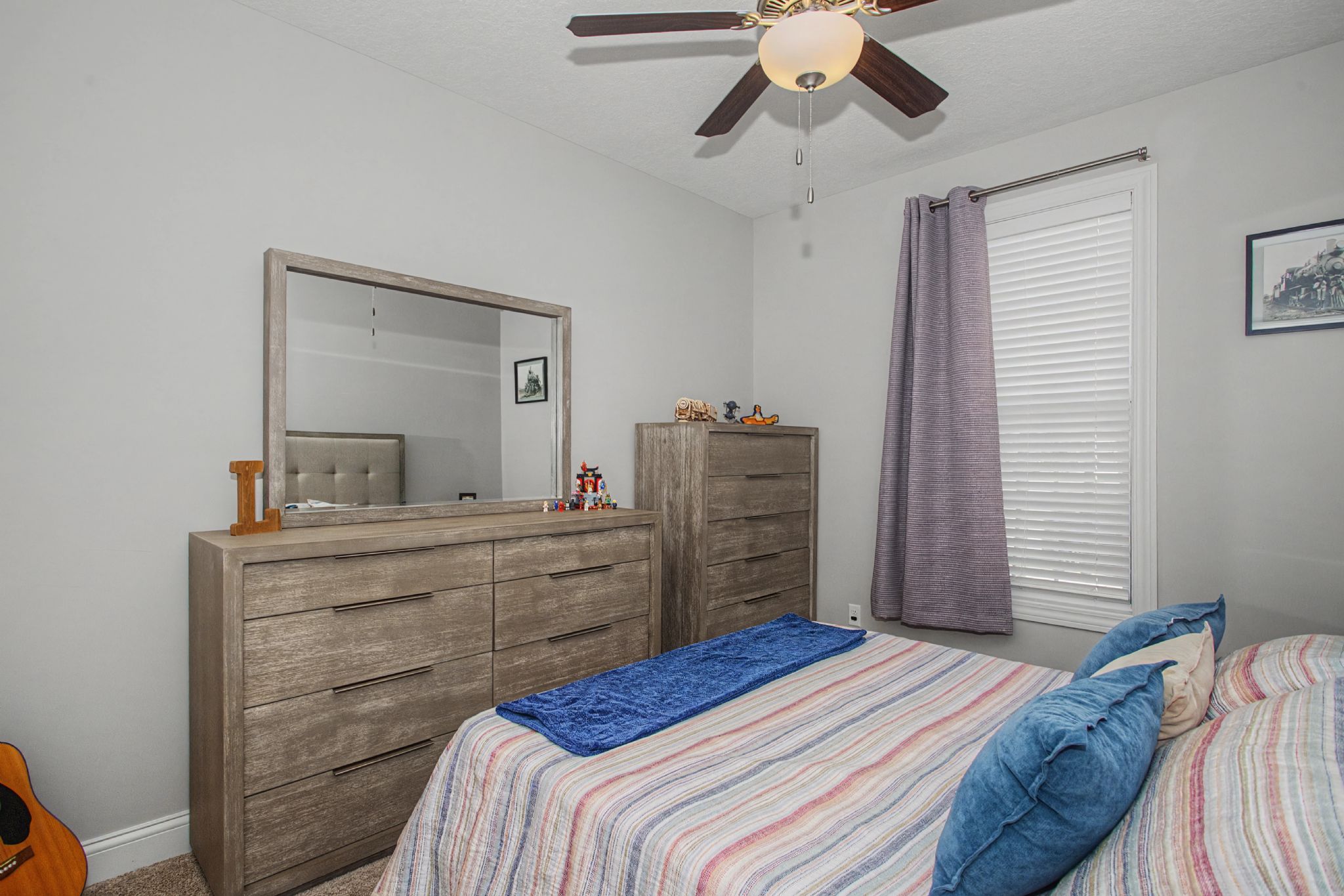 5570 West Creekside Ln,&nbsp;Bettendorf,&nbsp;IA,&nbsp;Image&nbsp;17