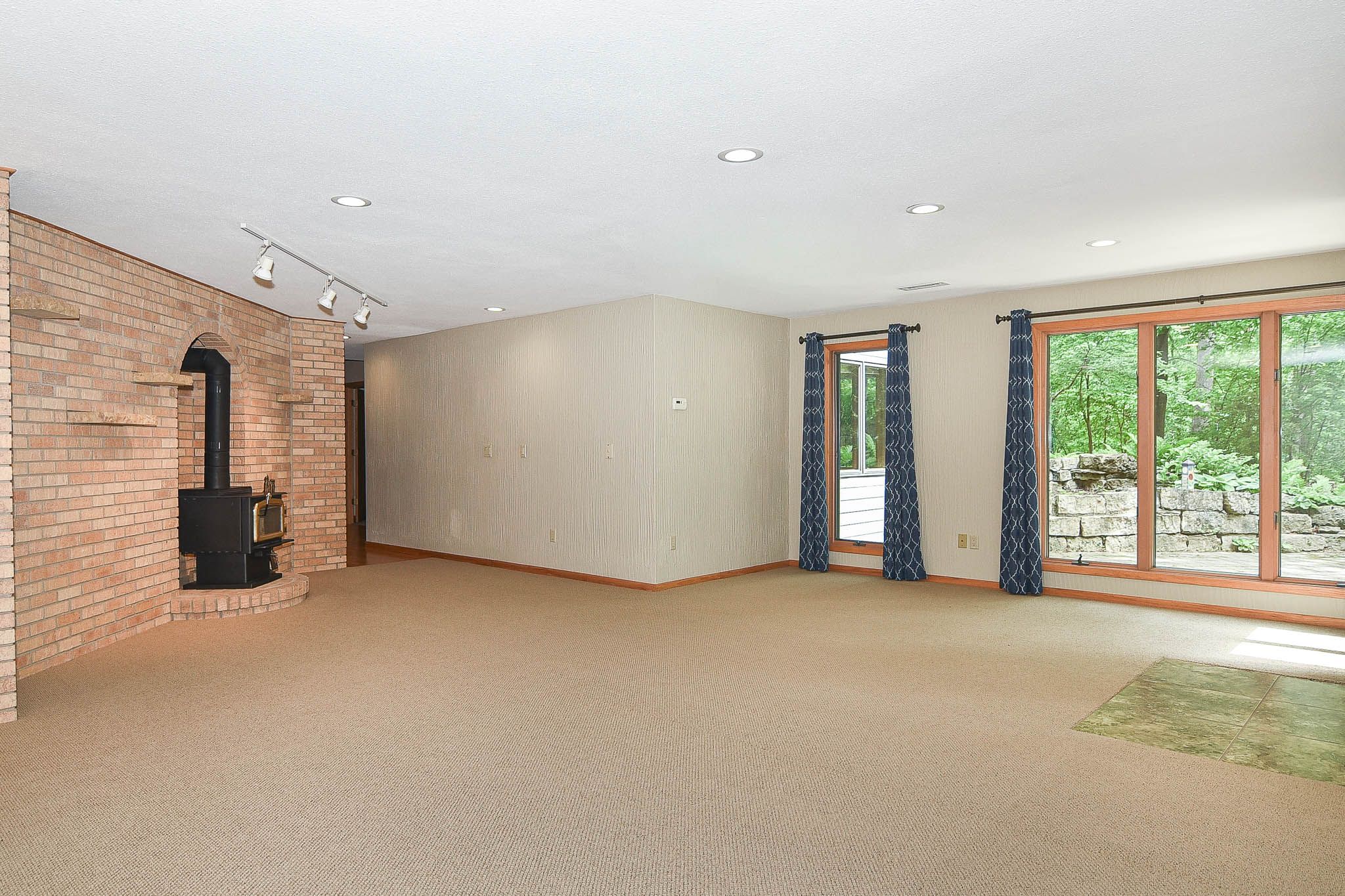 16644 Forest Gate Road,&nbsp;Dubuque,&nbsp;IA,&nbsp;Image&nbsp;36