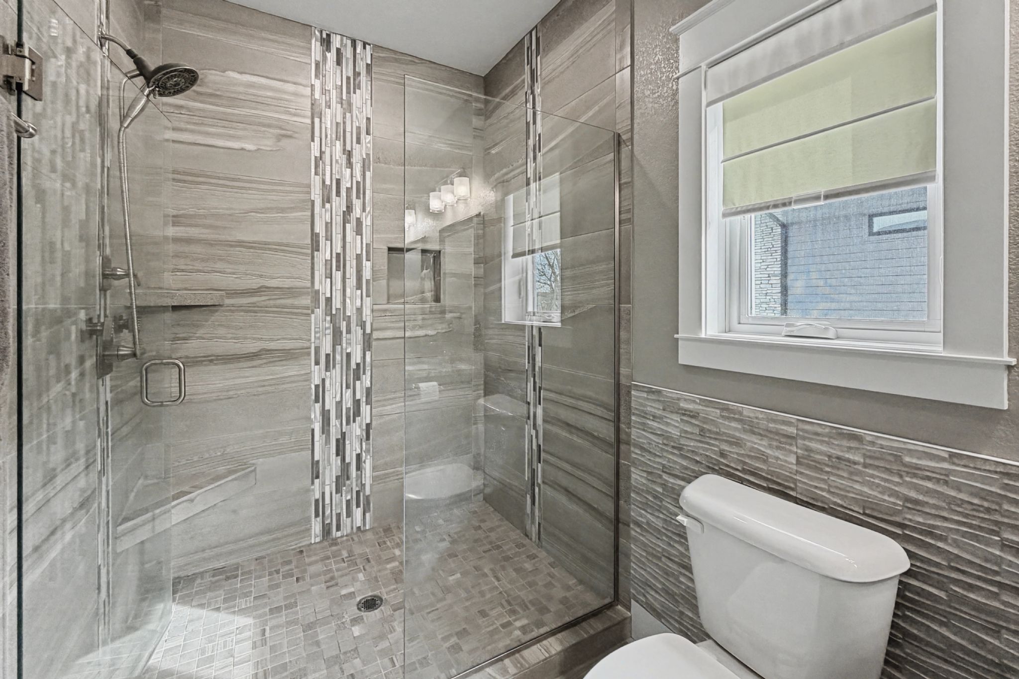 14514 Sutton Drive,&nbsp;Urbandale,&nbsp;IA,&nbsp;Image&nbsp;17