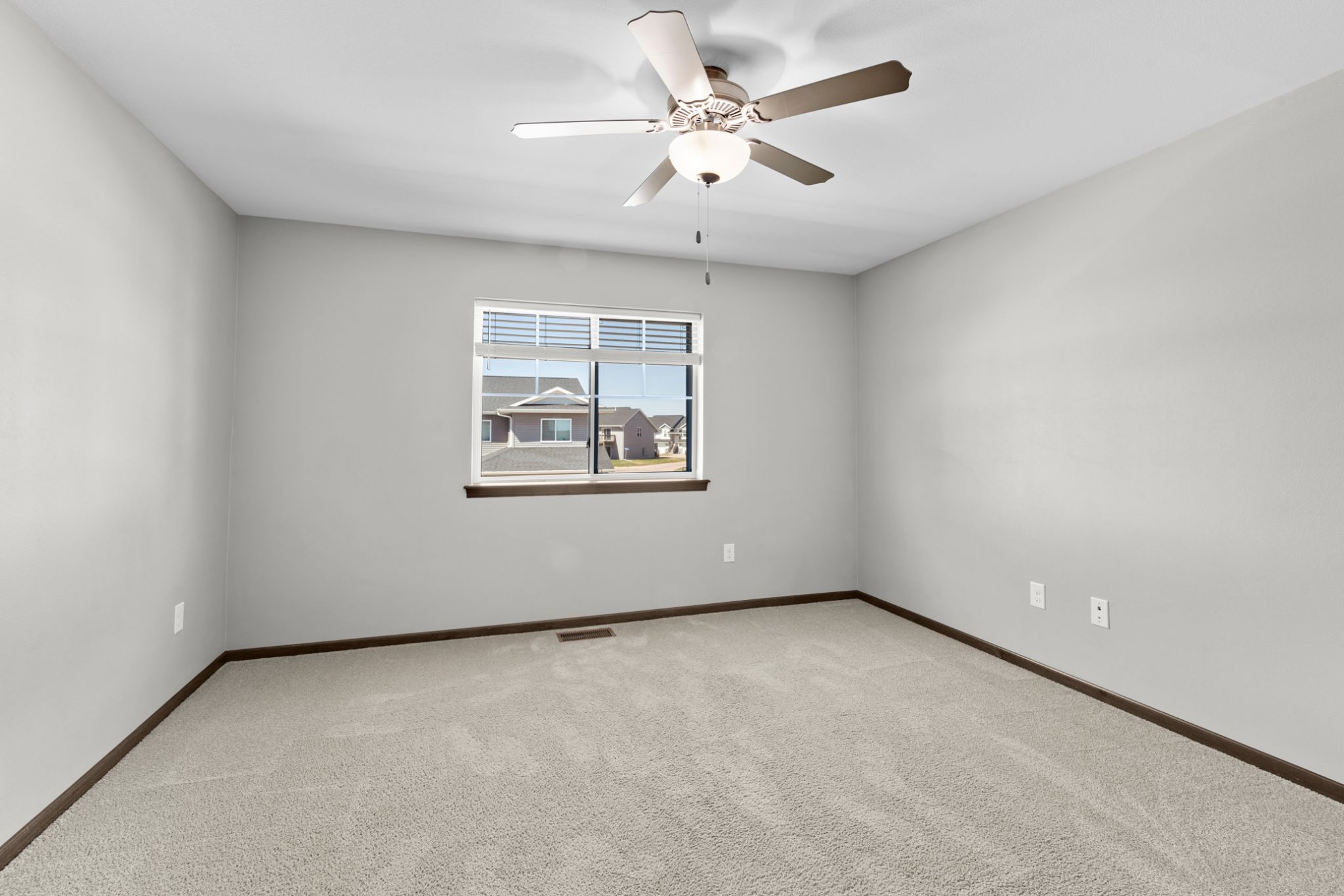 367 Aspen Ct,&nbsp;Solon,&nbsp;IA,&nbsp;Image&nbsp;28