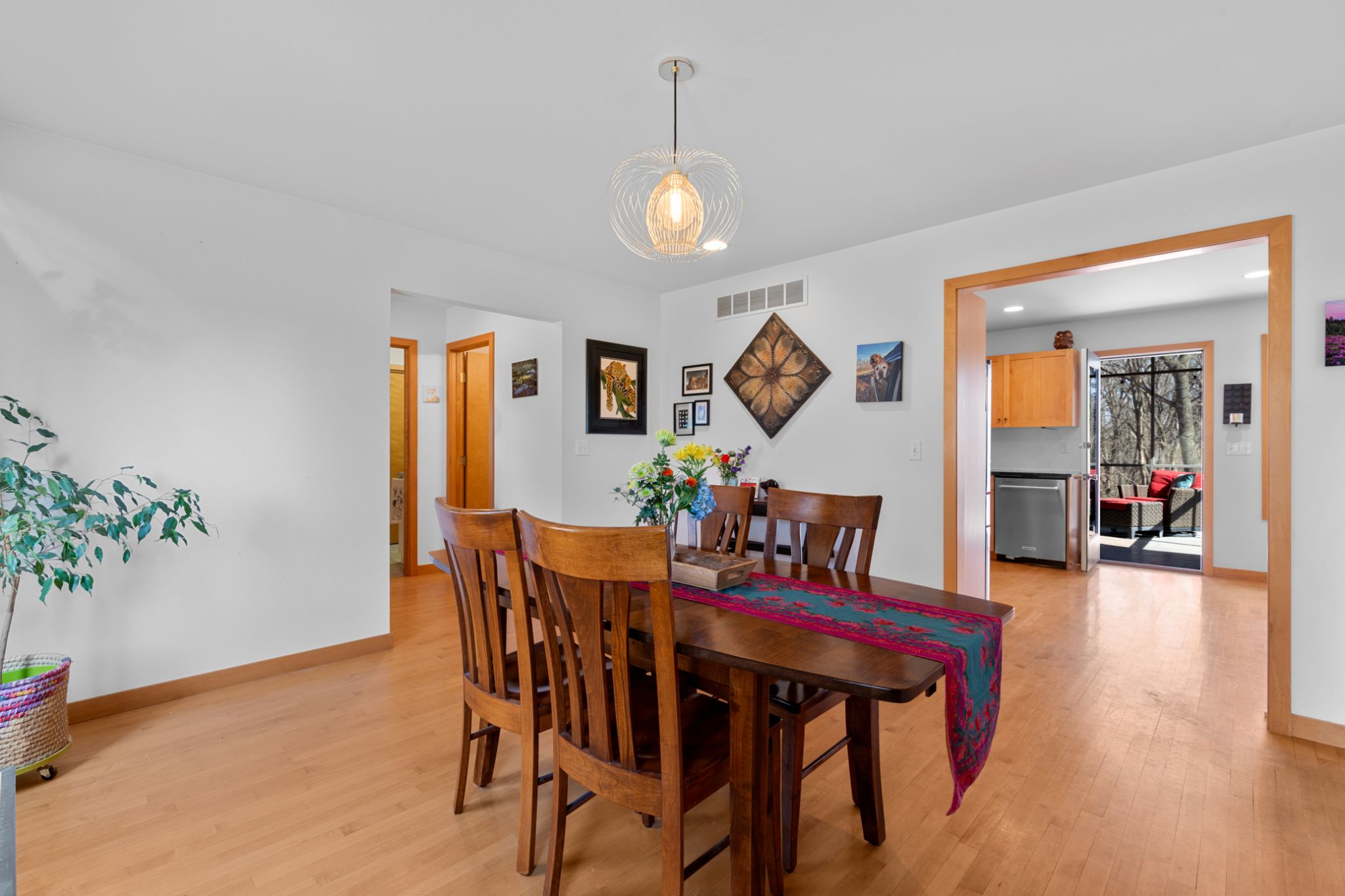 17 Briar Ridge Dr. NE,&nbsp;Iowa City,&nbsp;IA,&nbsp;Image&nbsp;17