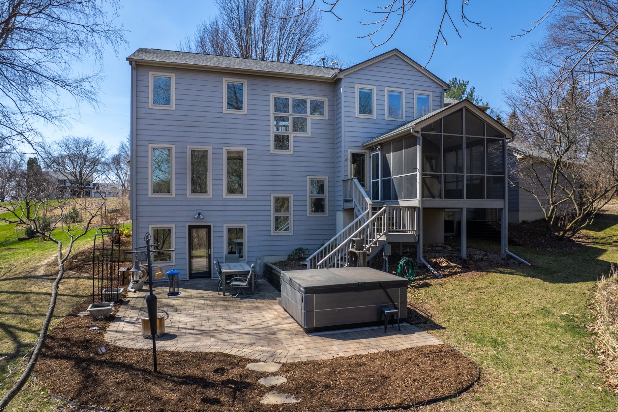 17 Briar Ridge Dr. NE,&nbsp;Iowa City,&nbsp;IA,&nbsp;Image&nbsp;52