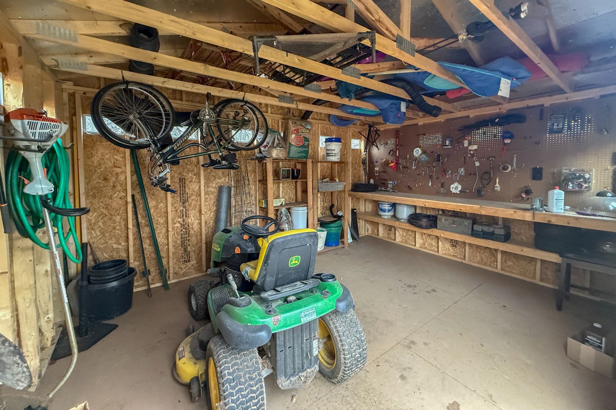 17 Briar Ridge Dr. NE,&nbsp;Iowa City,&nbsp;IA,&nbsp;Image&nbsp;61