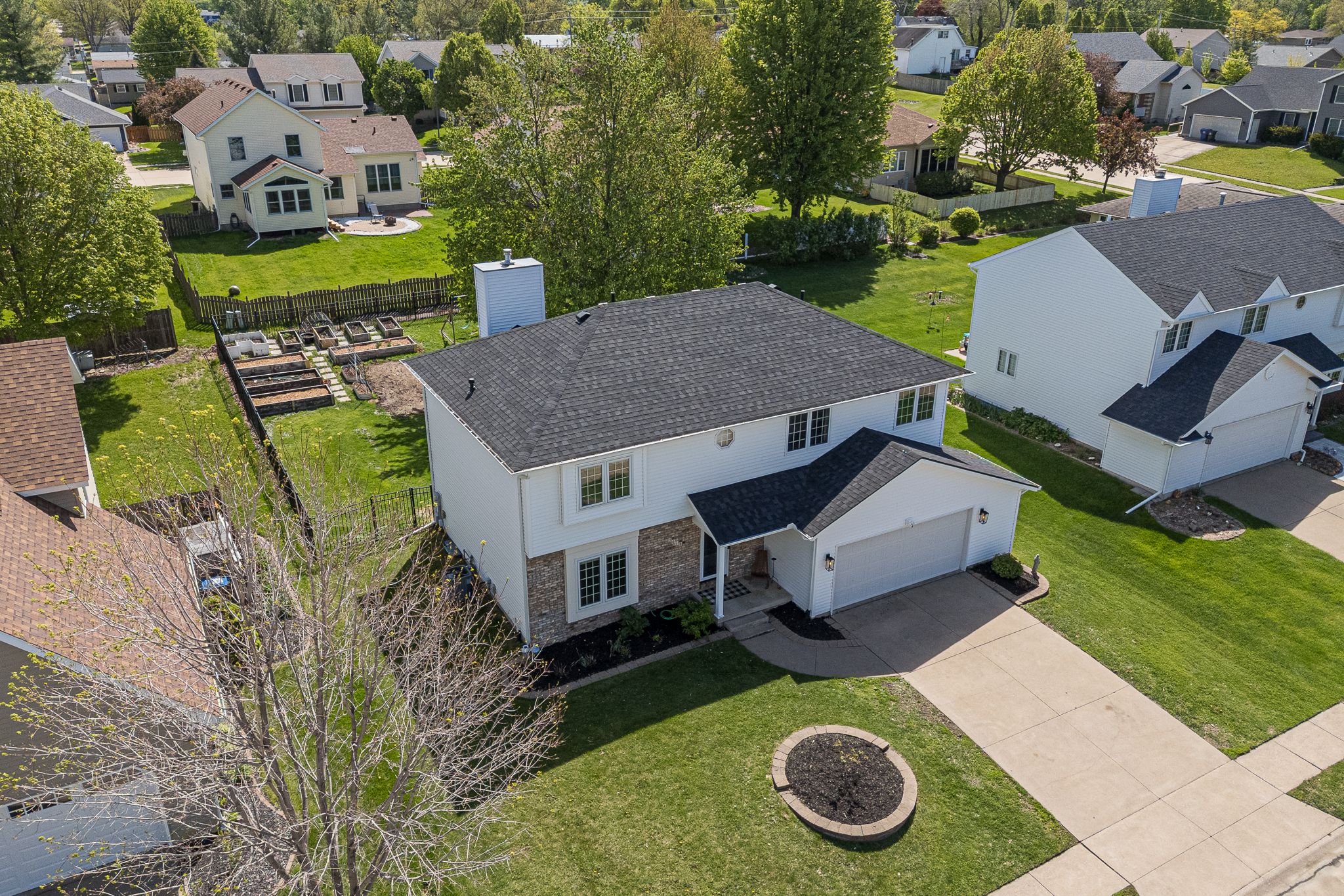 2615 Crystal Creek Dr,&nbsp;Davenport,&nbsp;IA,&nbsp;Image&nbsp;2