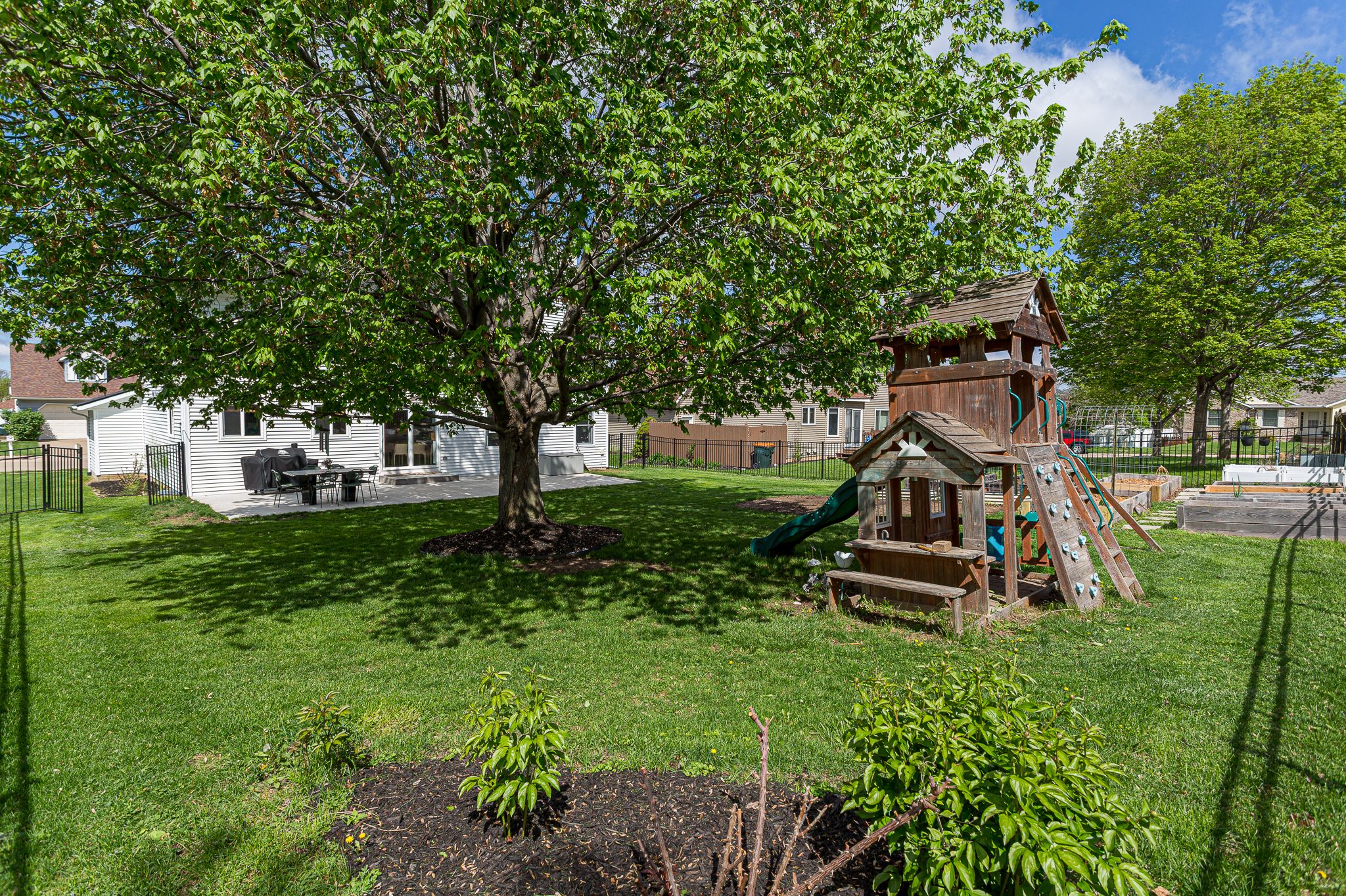 2615 Crystal Creek Dr,&nbsp;Davenport,&nbsp;IA,&nbsp;Image&nbsp;42