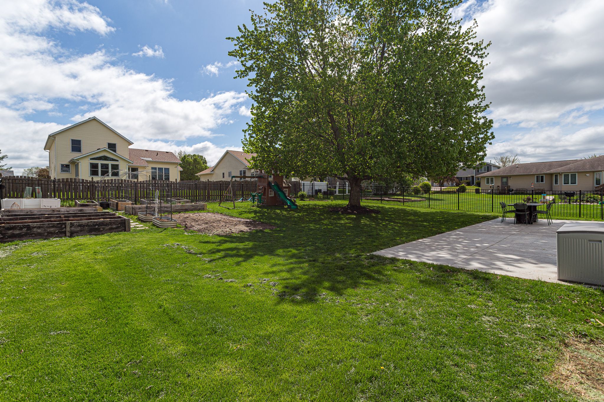 2615 Crystal Creek Dr,&nbsp;Davenport,&nbsp;IA,&nbsp;Image&nbsp;43