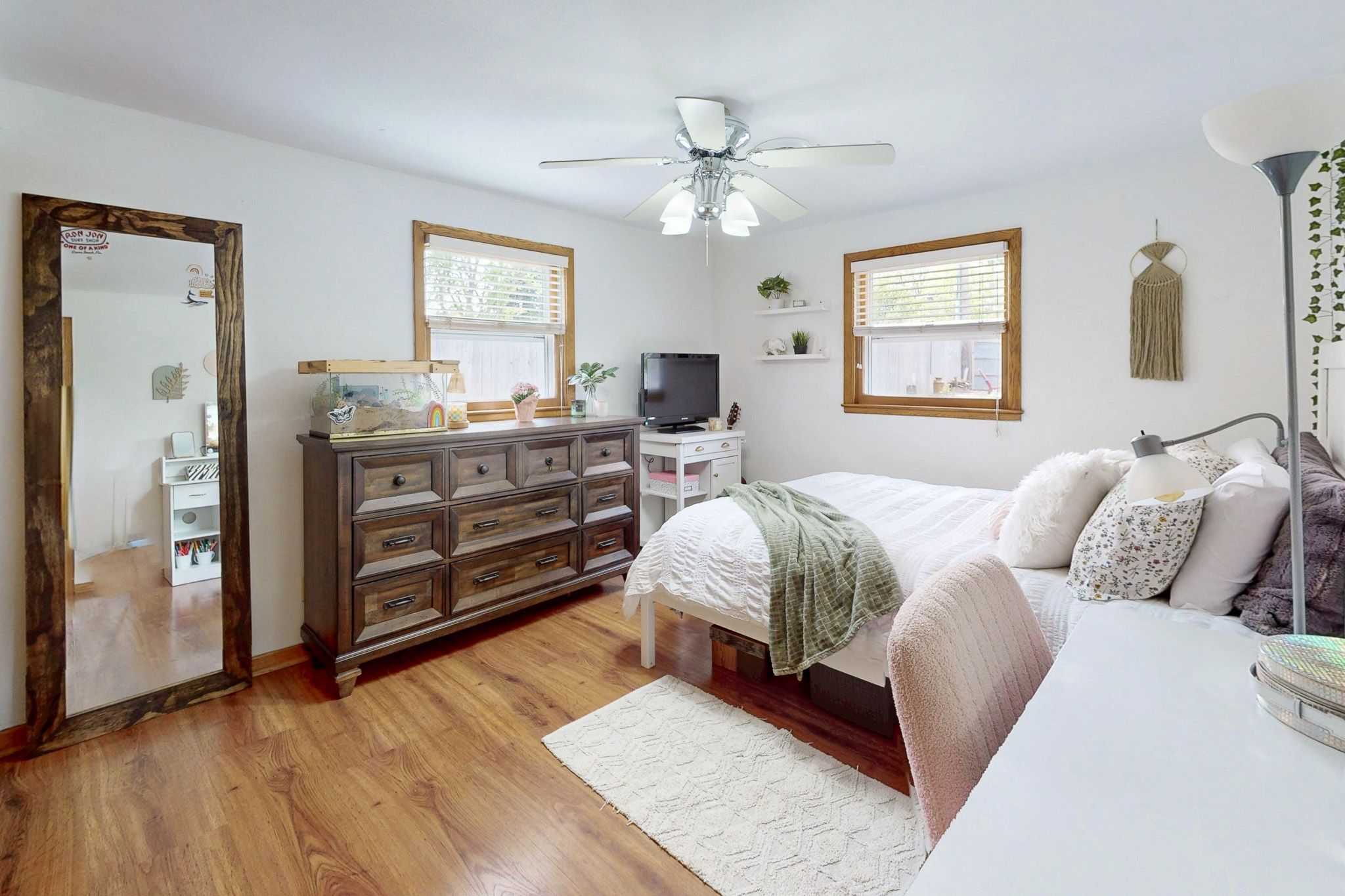 2309 S Sherman Ave,&nbsp;Sioux Falls,&nbsp;SD,&nbsp;Image&nbsp;12