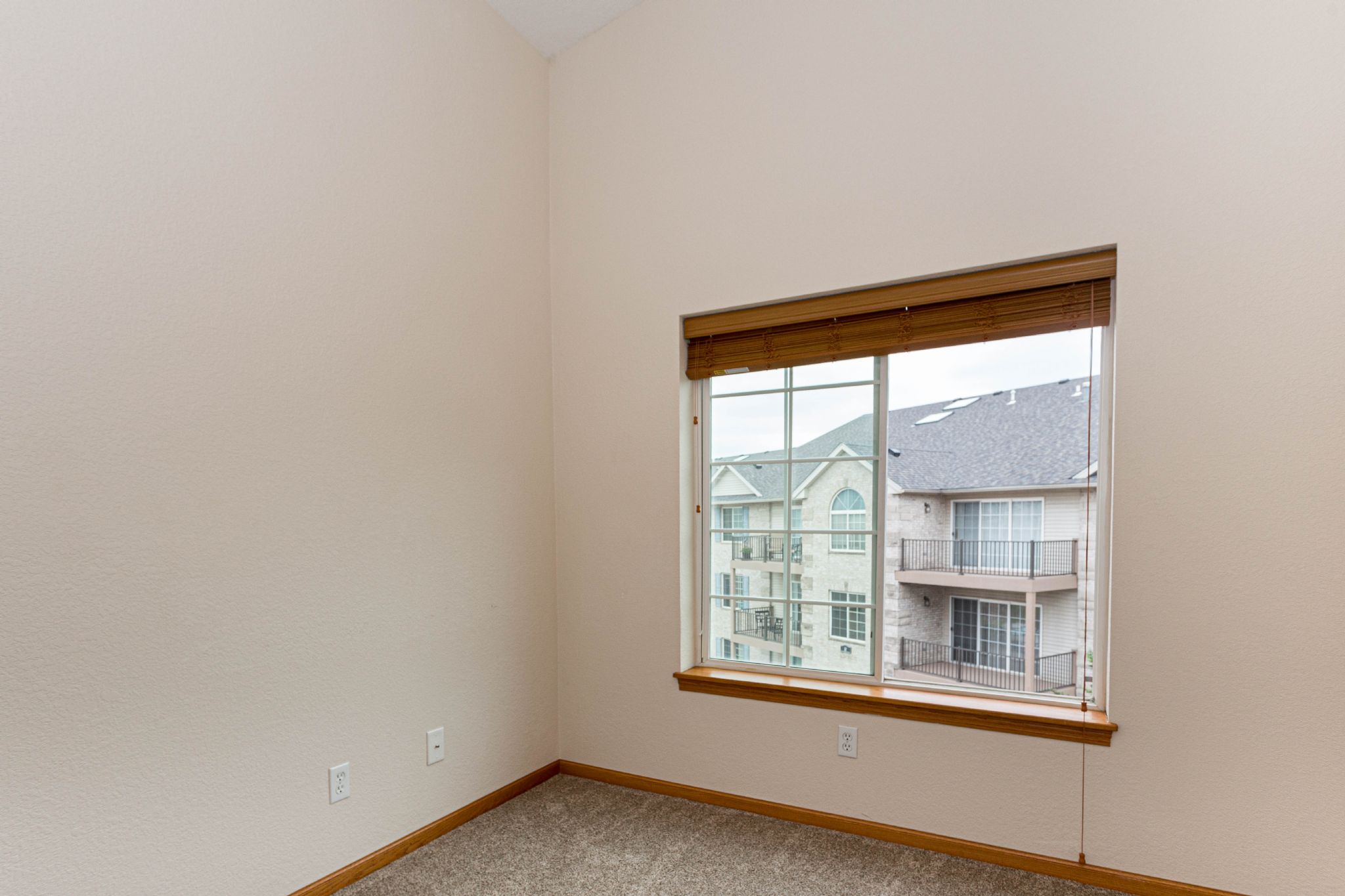 3044 Holiday Ct,&nbsp;Bettendorf,&nbsp;IA,&nbsp;Image&nbsp;15