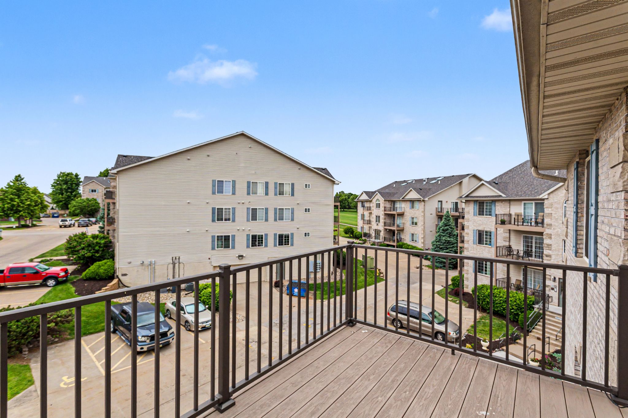 3044 Holiday Ct,&nbsp;Bettendorf,&nbsp;IA,&nbsp;Image&nbsp;21