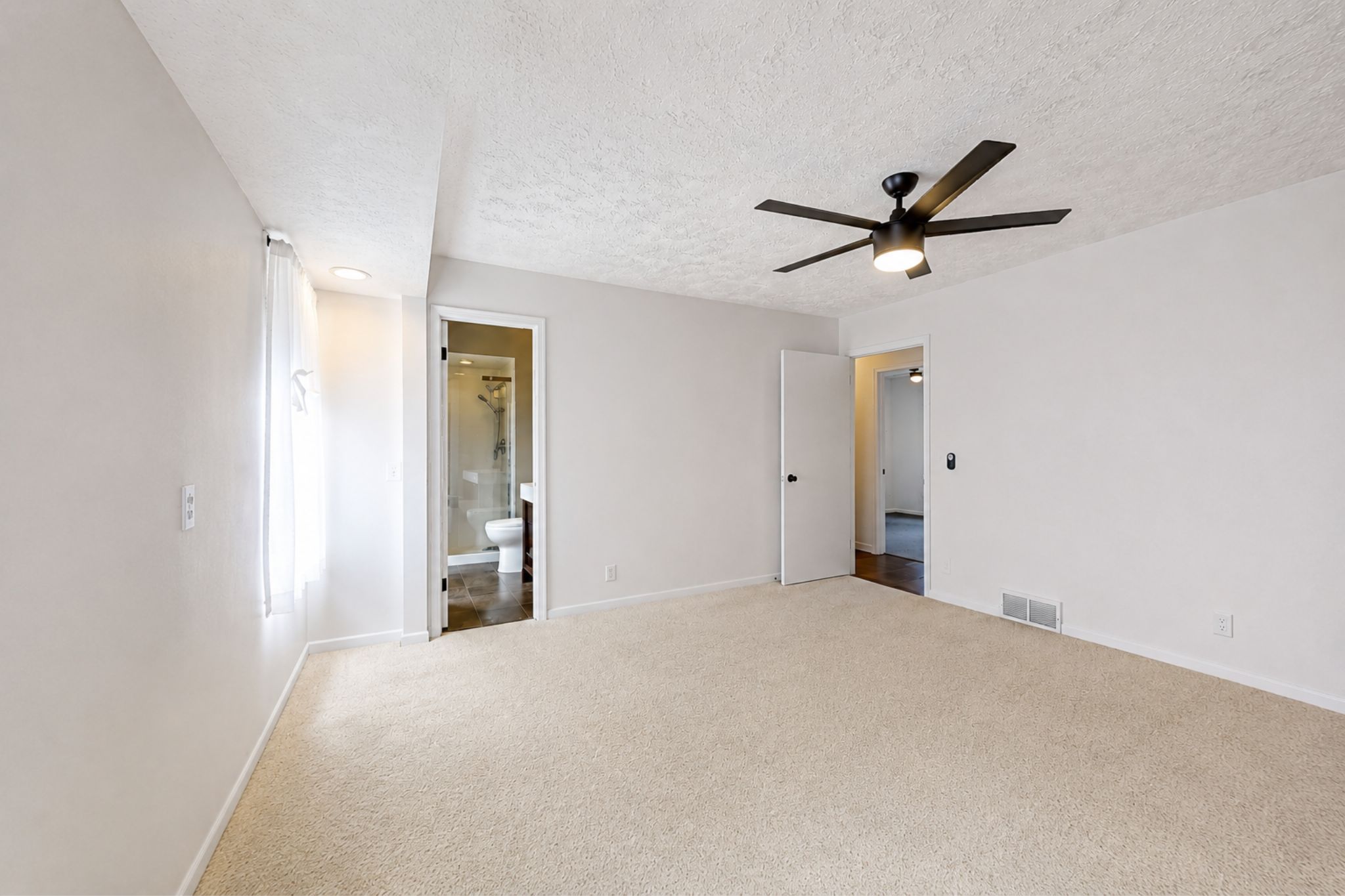 15447 Douglas Cir,&nbsp;Omaha,&nbsp;NE,&nbsp;Image&nbsp;11