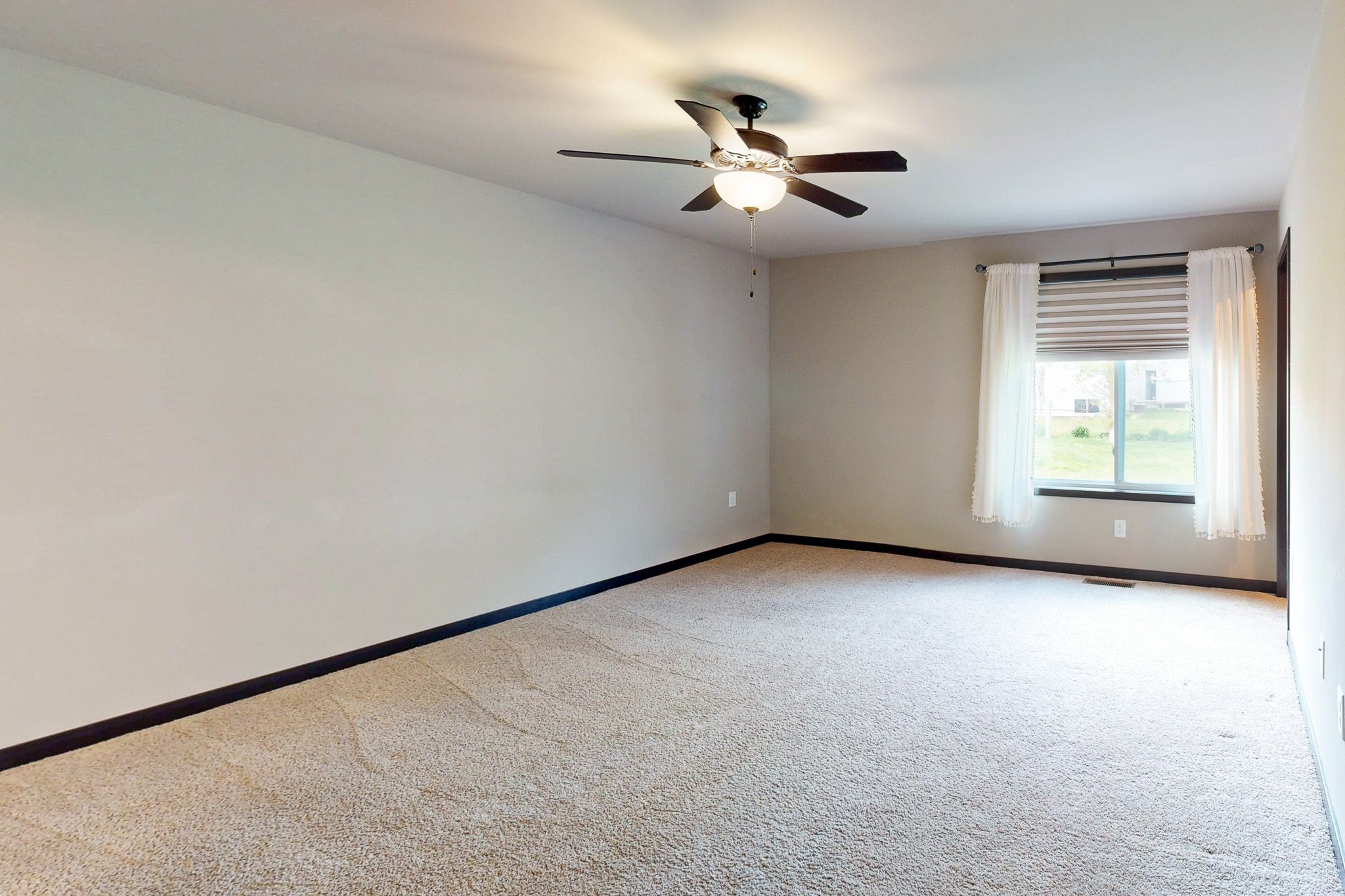 810 Deer Run Dr NE,&nbsp;Cedar Rapids,&nbsp;IA,&nbsp;Image&nbsp;8