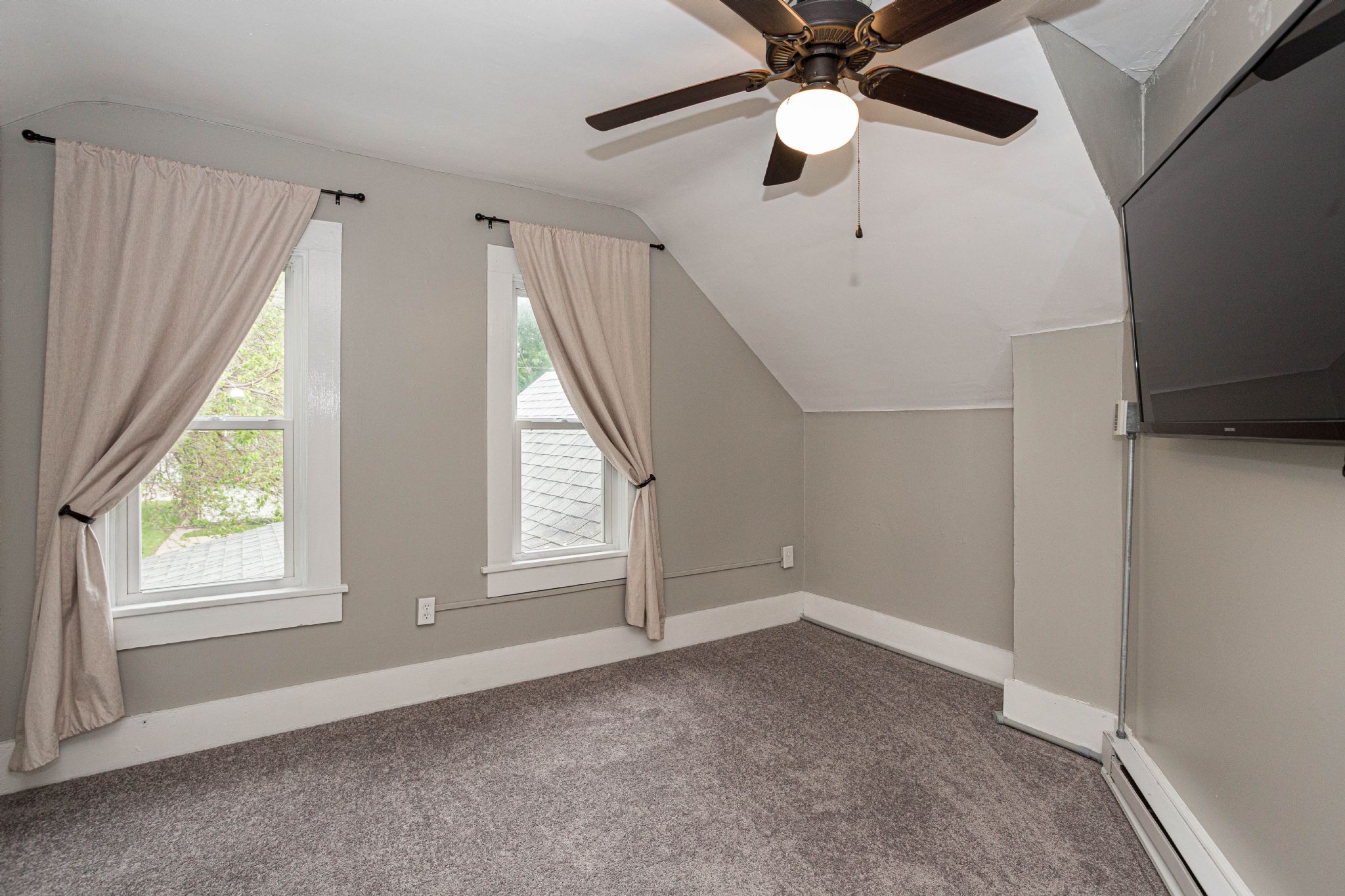 406 W 30th,&nbsp;Davenport,&nbsp;IA,&nbsp;Image&nbsp;18