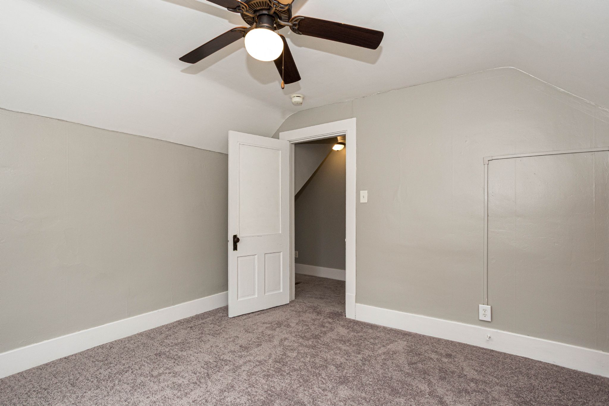 406 W 30th,&nbsp;Davenport,&nbsp;IA,&nbsp;Image&nbsp;21
