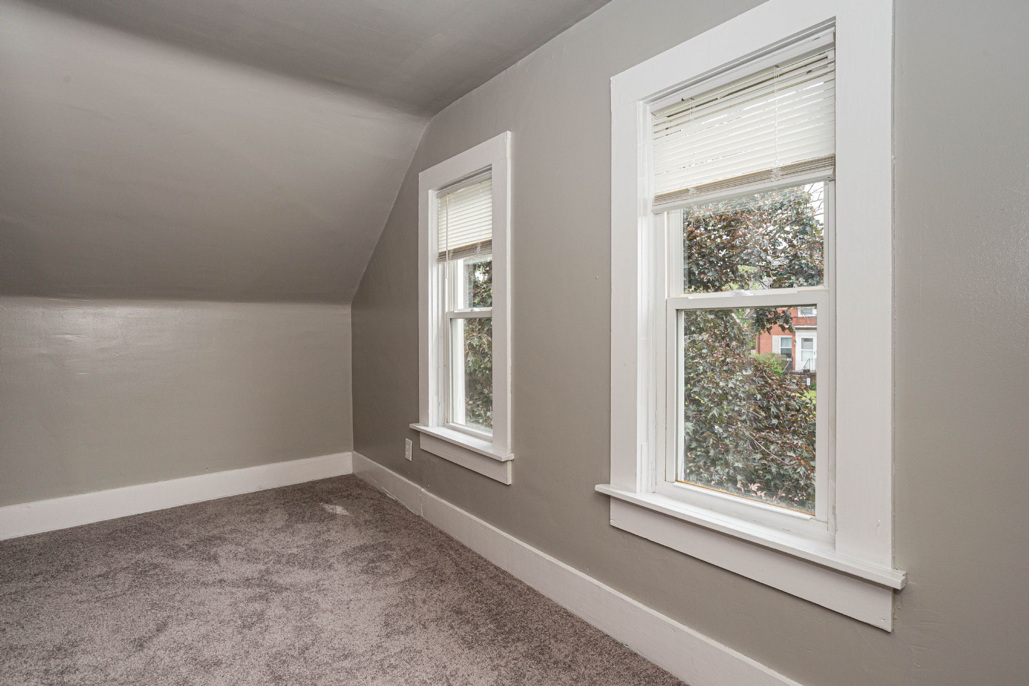 406 W 30th,&nbsp;Davenport,&nbsp;IA,&nbsp;Image&nbsp;22