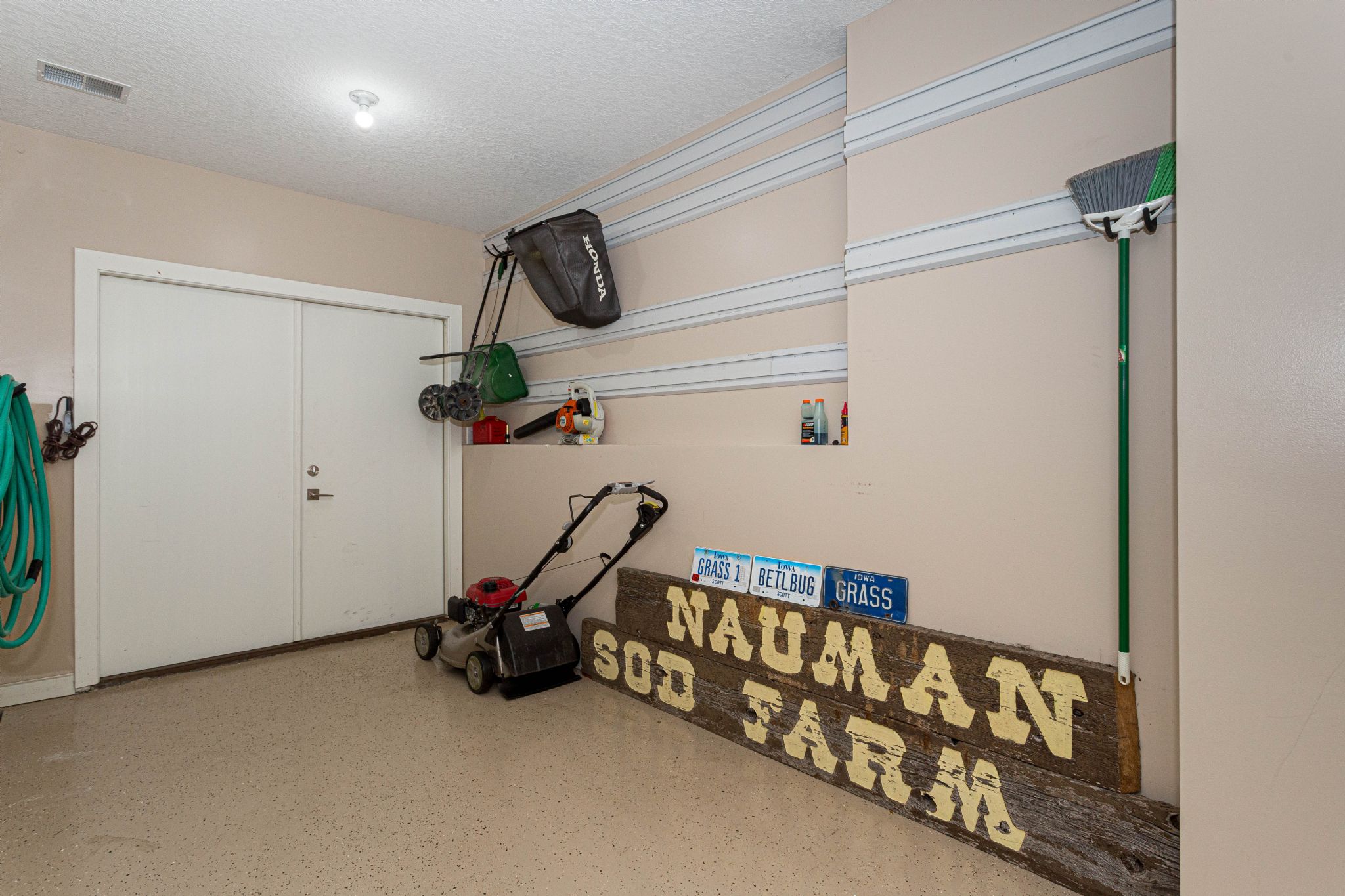 6332 Wildberry Dr,&nbsp;Bettendorf,&nbsp;IA,&nbsp;Image&nbsp;38