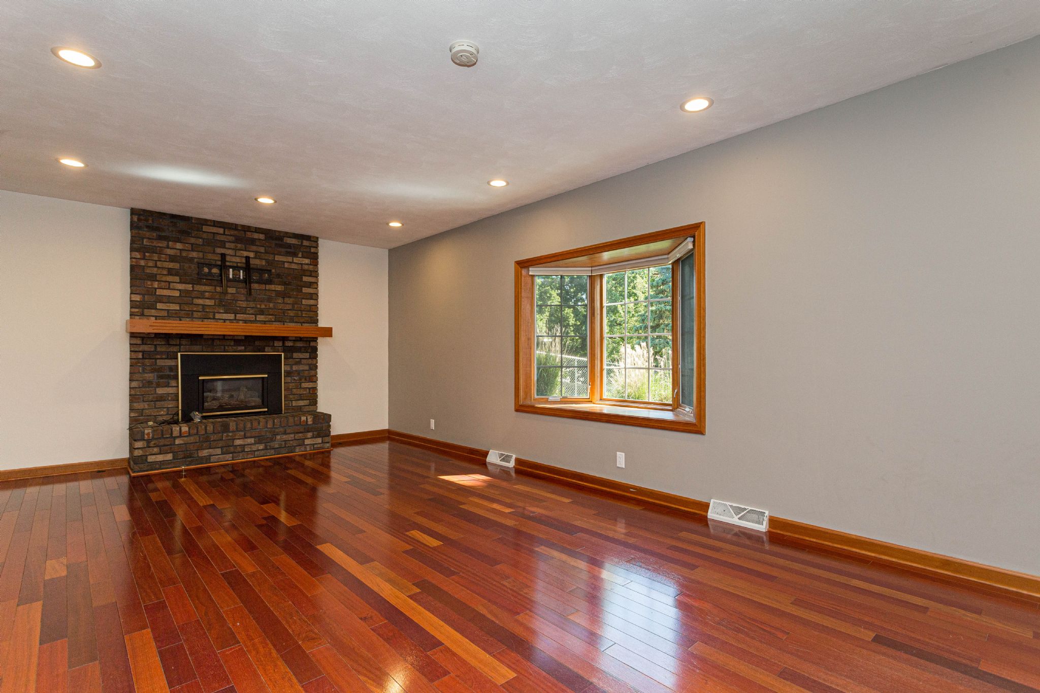 405 Oak Dr.,&nbsp;Geneseo,&nbsp;IL,&nbsp;Image&nbsp;12