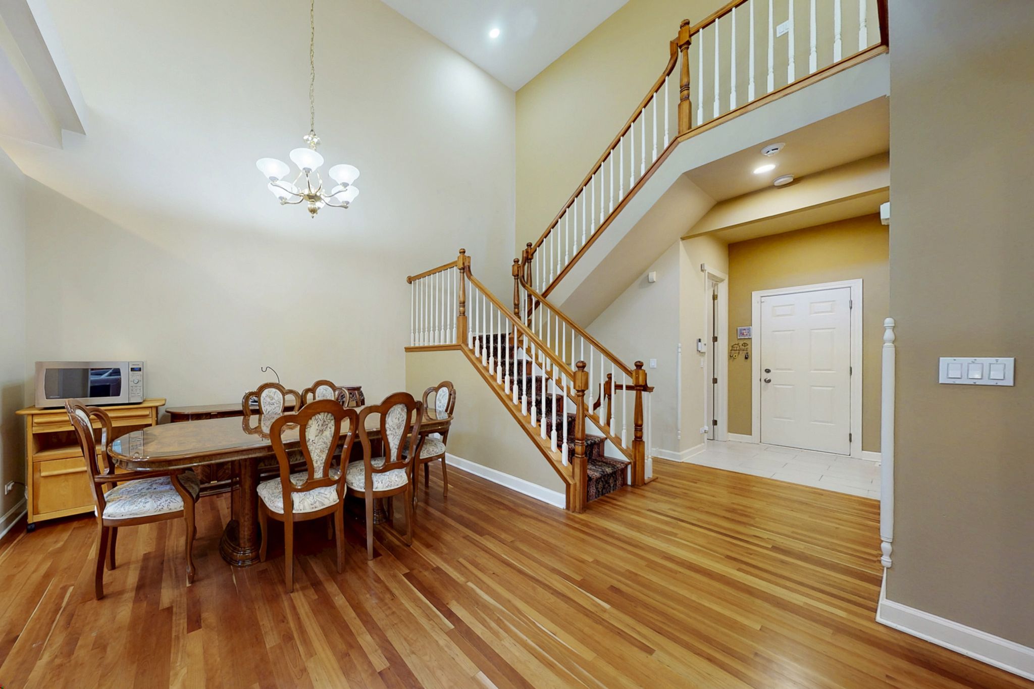 1298 S Falcon Dr,&nbsp;Palatine,&nbsp;IL,&nbsp;Image&nbsp;10