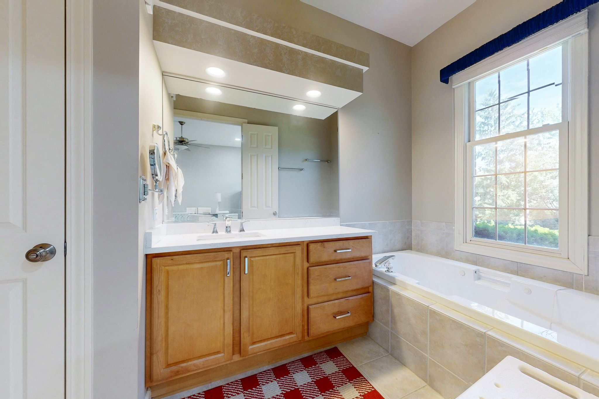 1298 S Falcon Dr,&nbsp;Palatine,&nbsp;IL,&nbsp;Image&nbsp;13