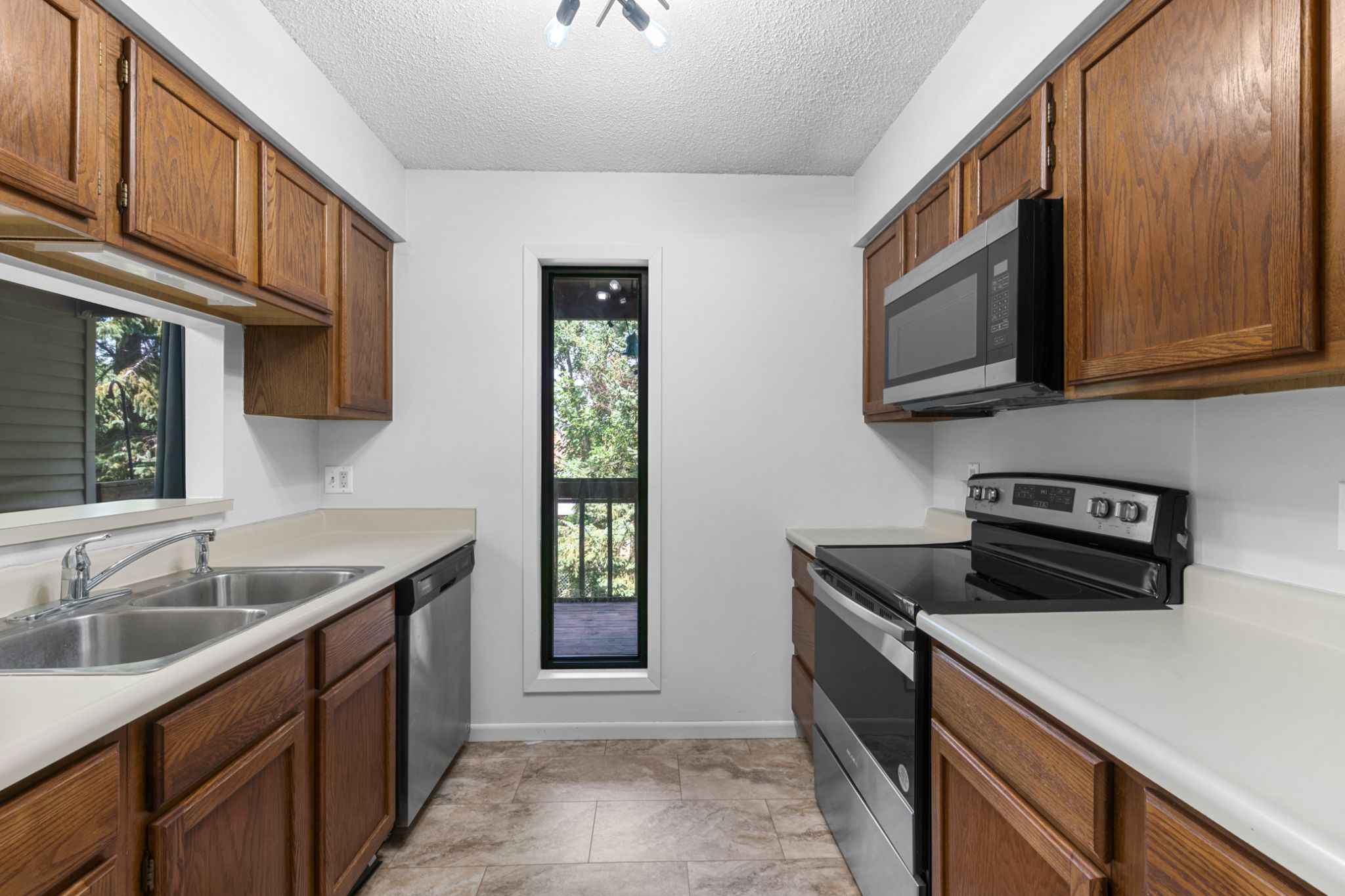 946 23rd Ave Pl,&nbsp;Coralville,&nbsp;IA,&nbsp;Image&nbsp;15