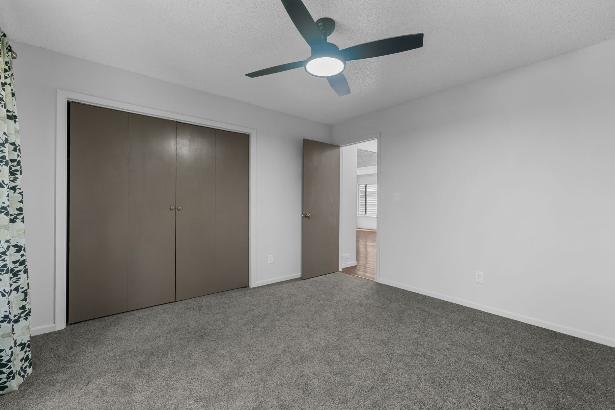 946 23rd Ave Pl,&nbsp;Coralville,&nbsp;IA,&nbsp;Image&nbsp;25