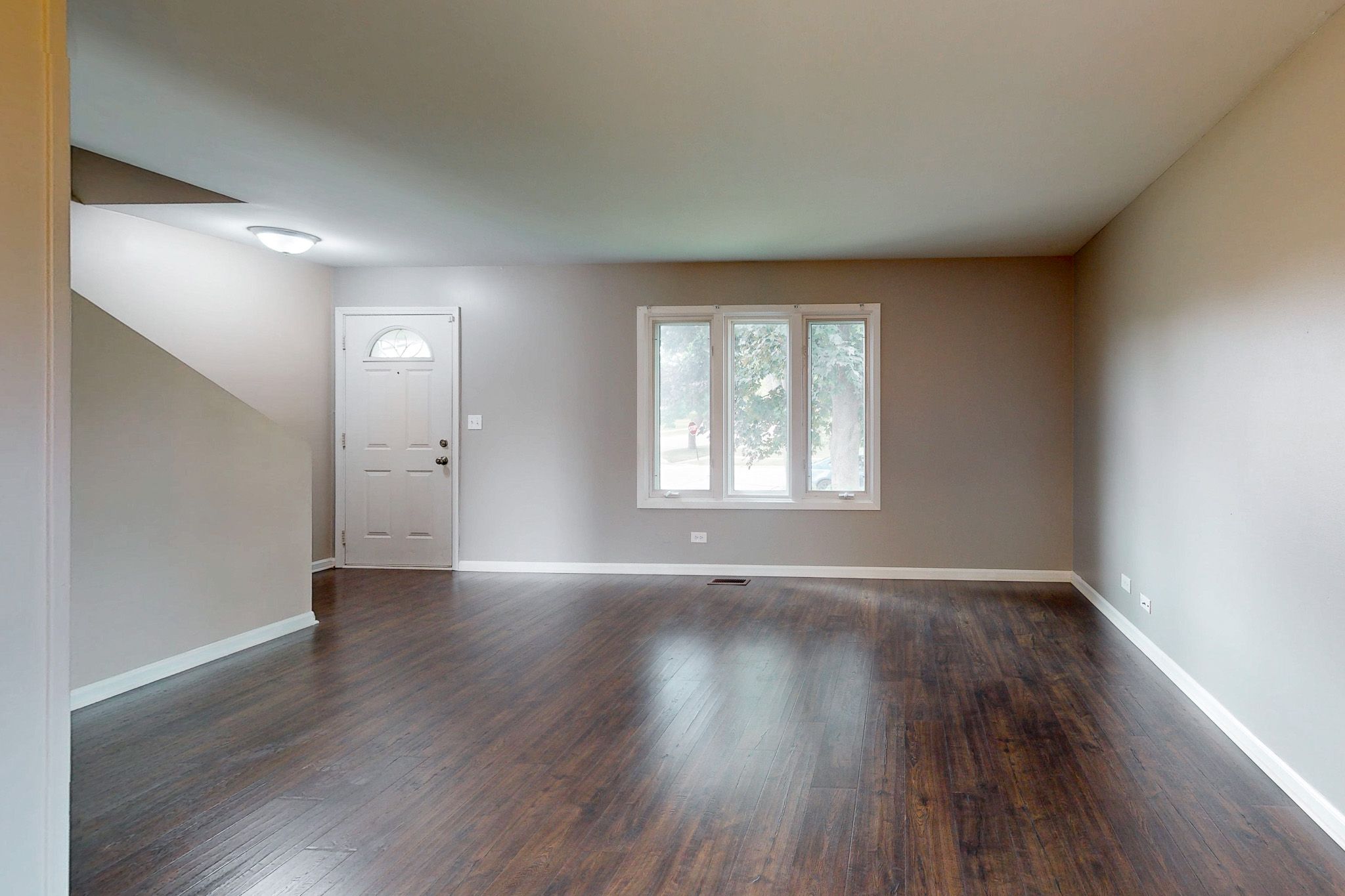 932 Manchester Ct,&nbsp;South Elgin,&nbsp;IL,&nbsp;Image&nbsp;1