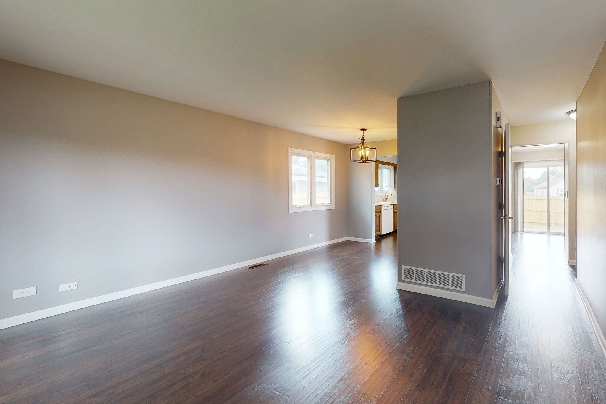 932 Manchester Ct,&nbsp;South Elgin,&nbsp;IL,&nbsp;Image&nbsp;3