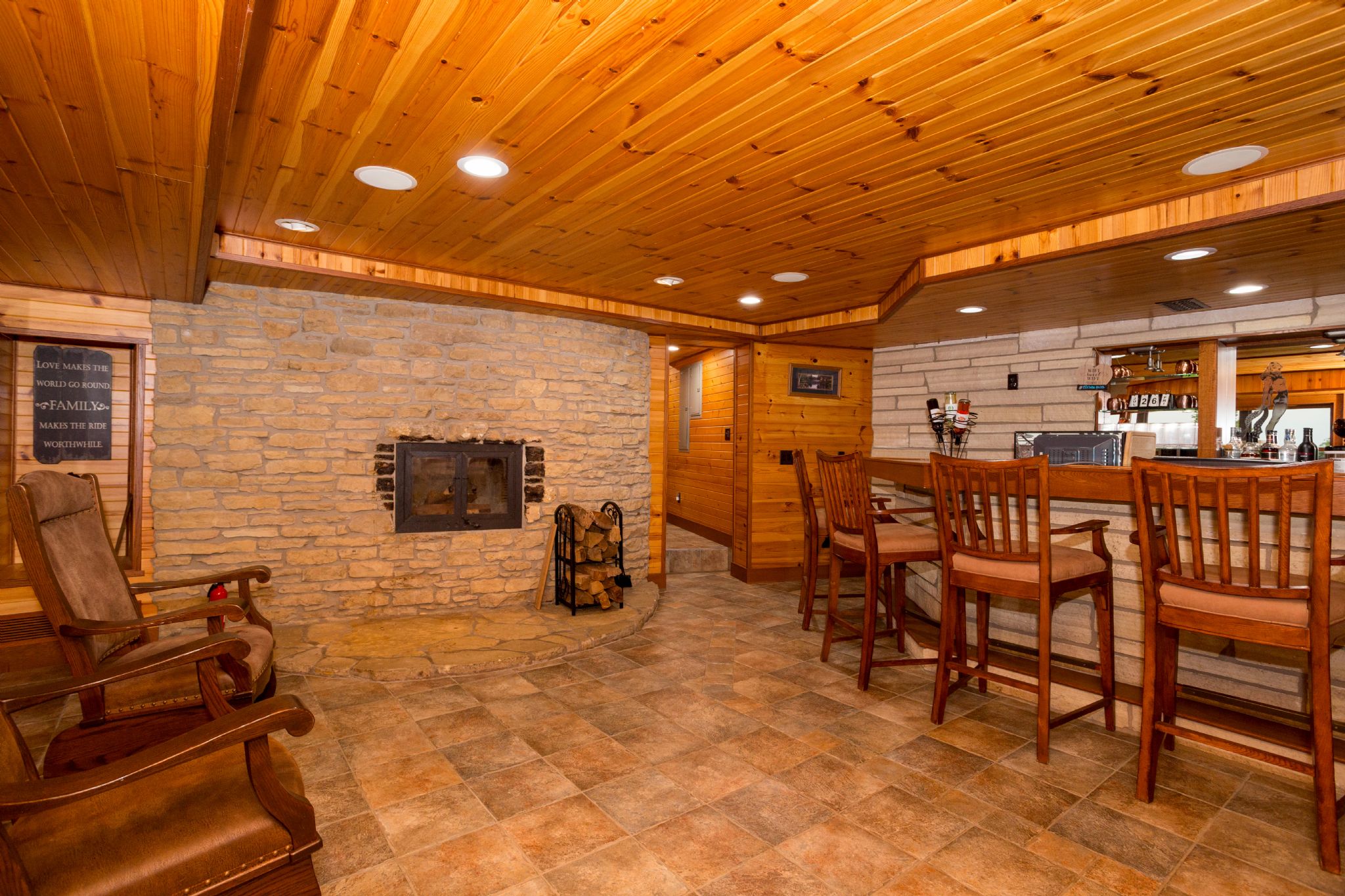 1800 E Deer Creek Rd,&nbsp;Clinton,&nbsp;IA,&nbsp;Image&nbsp;36