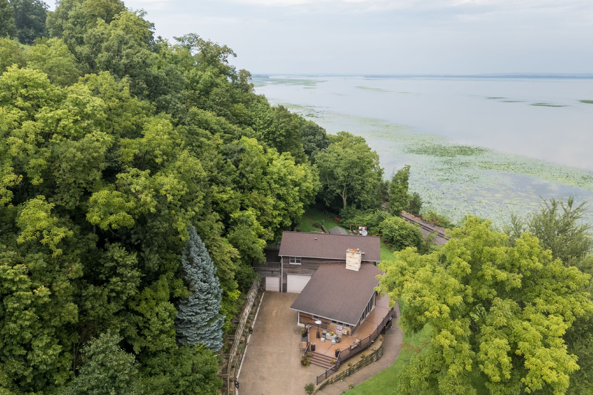 1800 E Deer Creek Rd,&nbsp;Clinton,&nbsp;IA,&nbsp;Image&nbsp;2