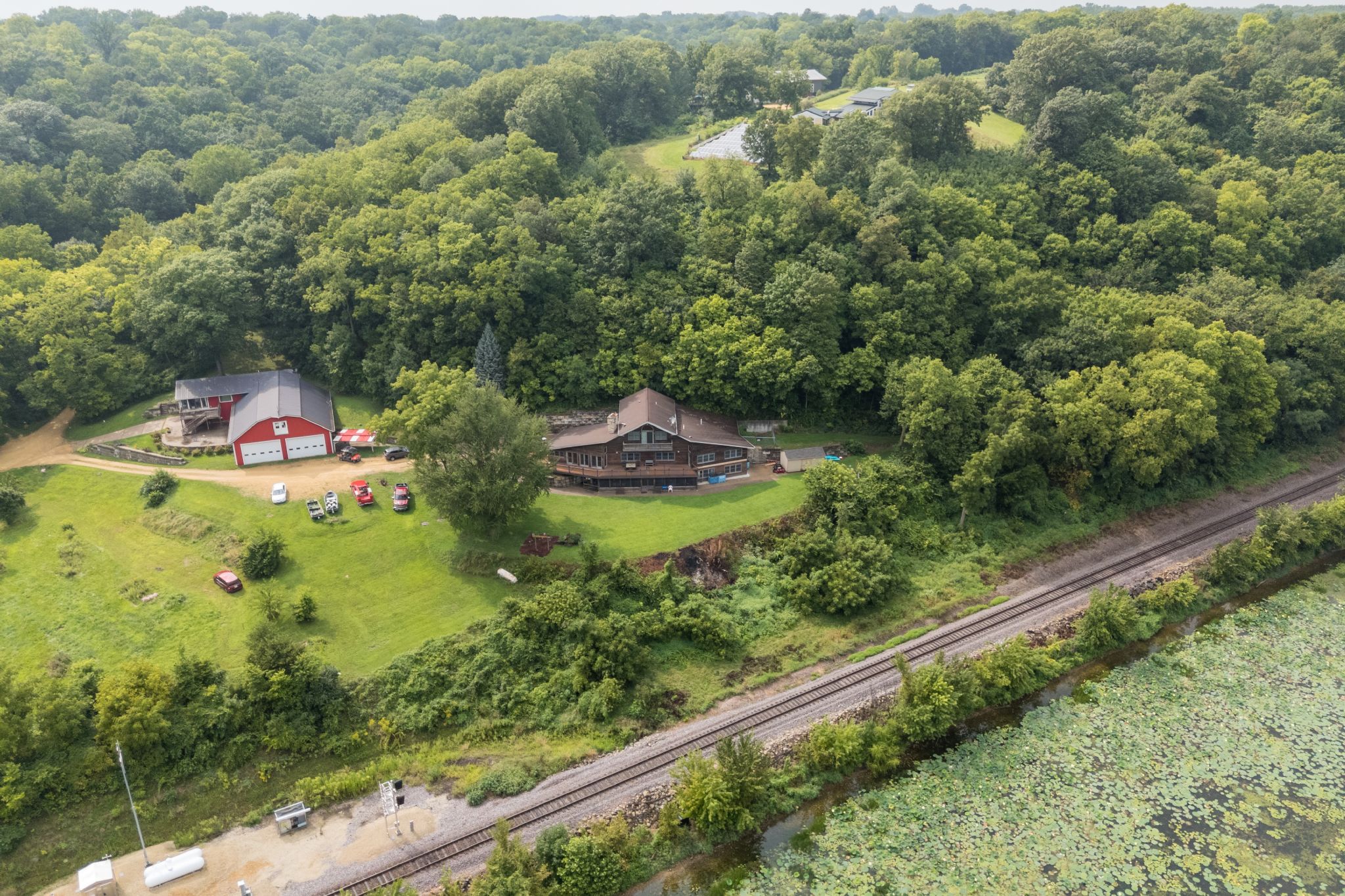 1800 E Deer Creek Rd,&nbsp;Clinton,&nbsp;IA,&nbsp;Image&nbsp;60