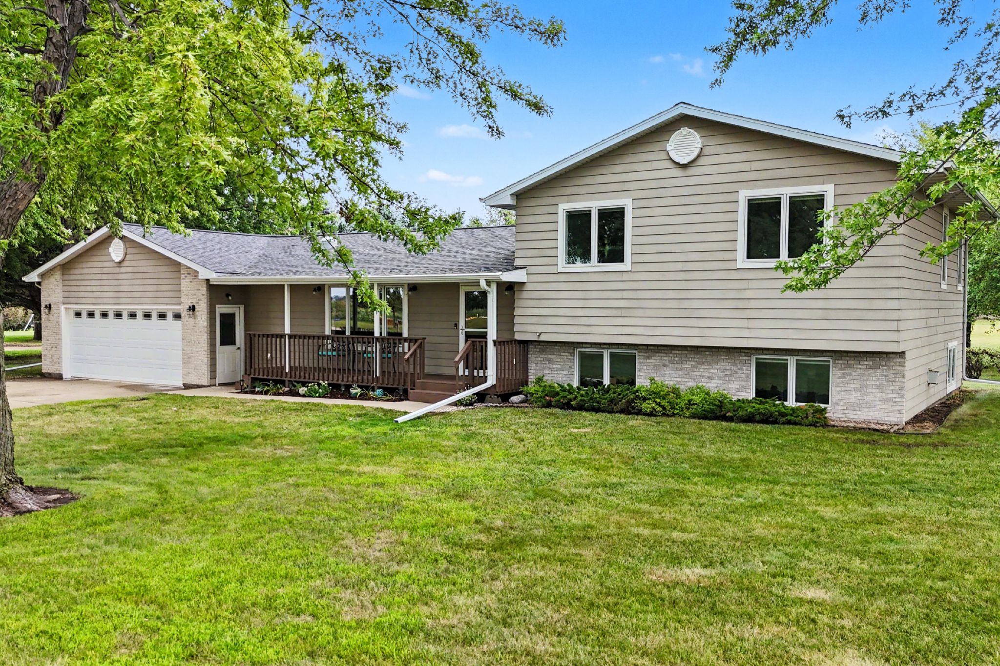 26682 Dayspring Cir,&nbsp;Hartford,&nbsp;SD,&nbsp;Image&nbsp;47