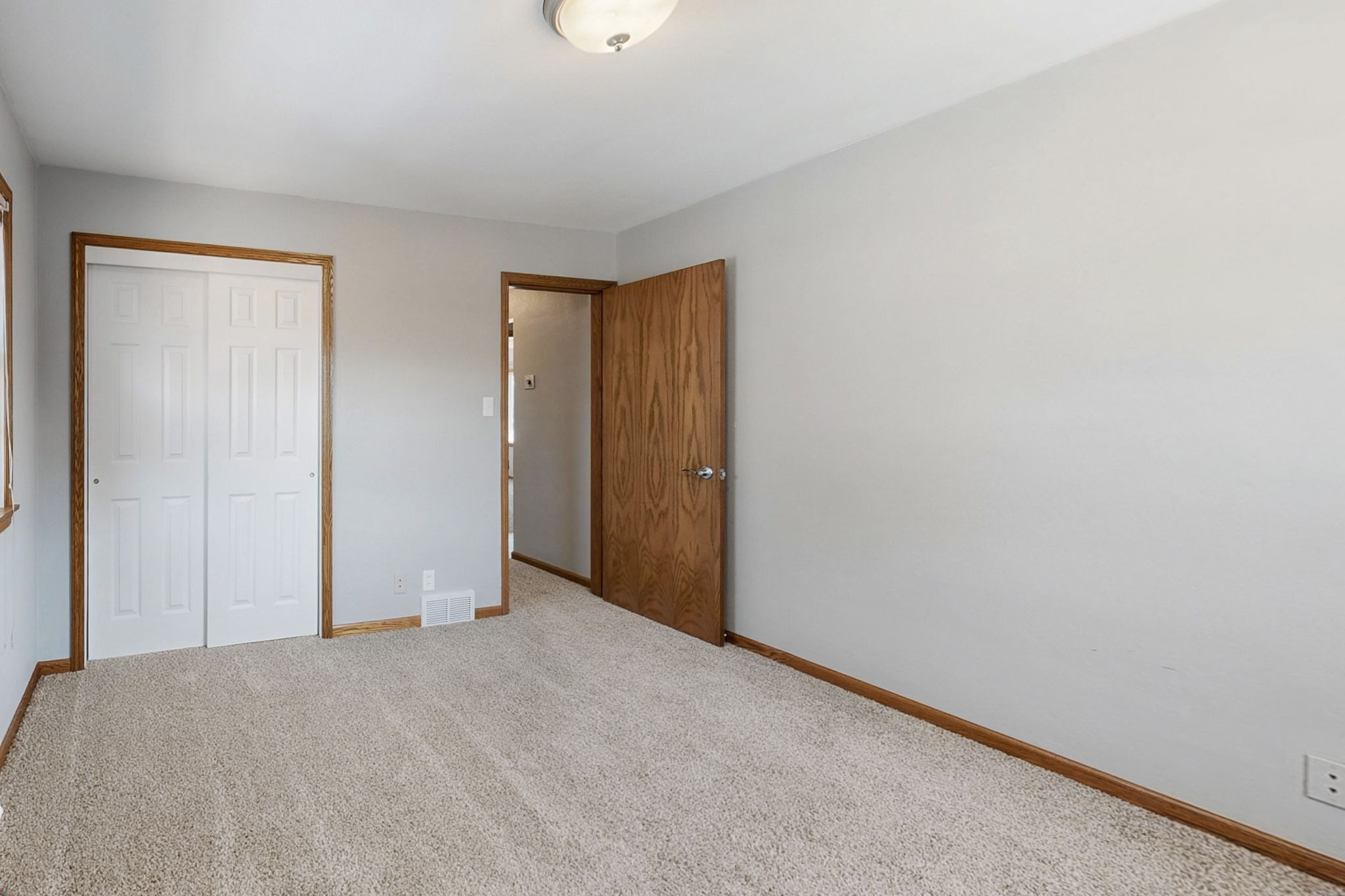 452 23rd St NW,&nbsp;Cedar Rapids,&nbsp;IA,&nbsp;Image&nbsp;11