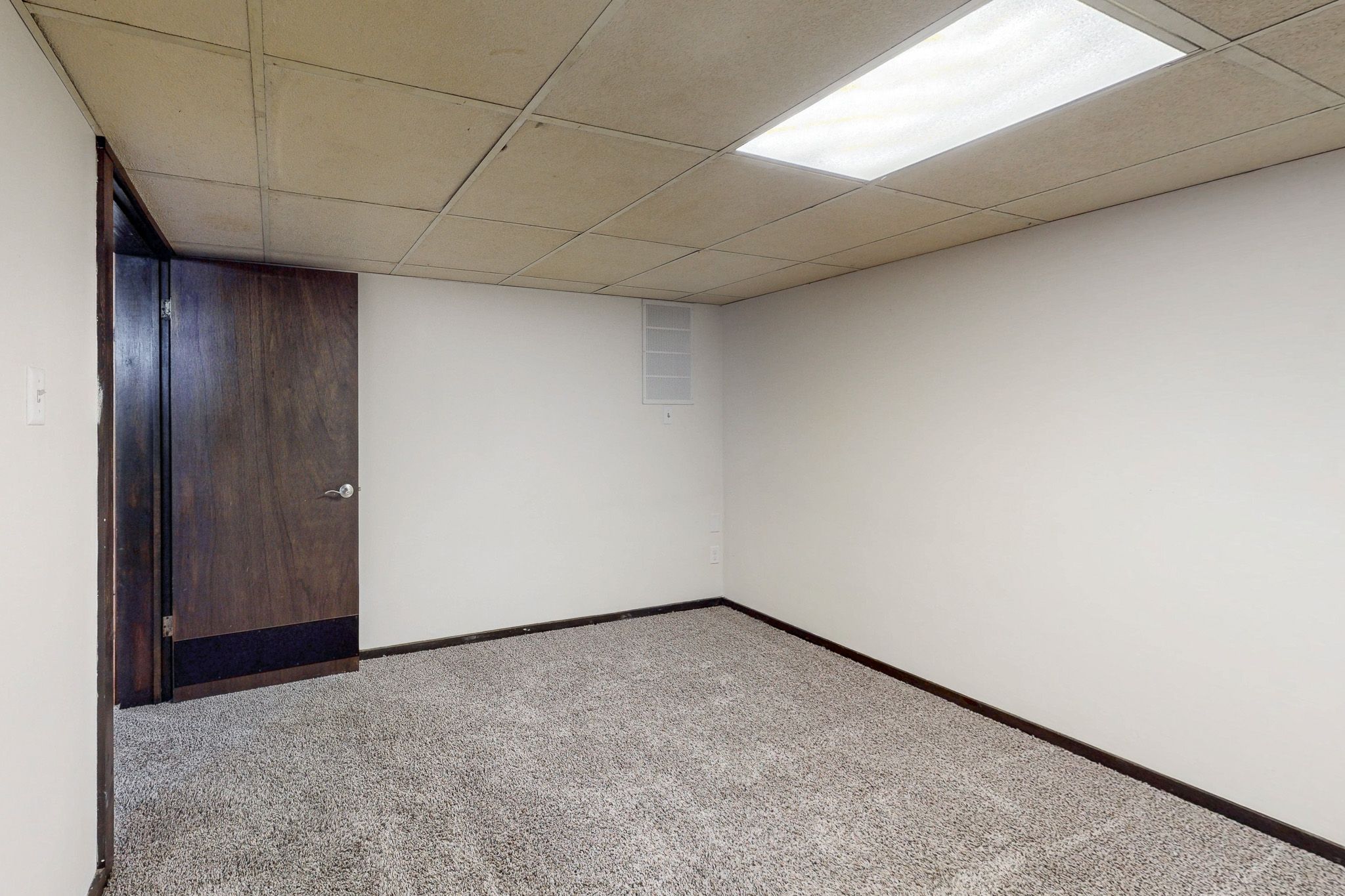 452 23rd St NW,&nbsp;Cedar Rapids,&nbsp;IA,&nbsp;Image&nbsp;19