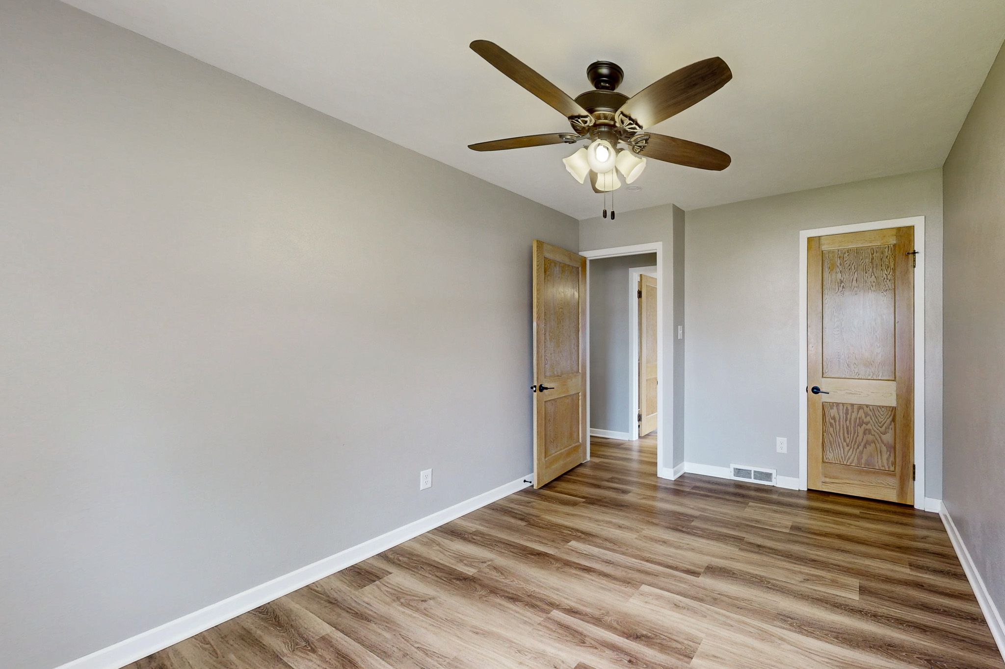 1251 30th St NE,&nbsp;Cedar Rapids,&nbsp;IA,&nbsp;Image&nbsp;11