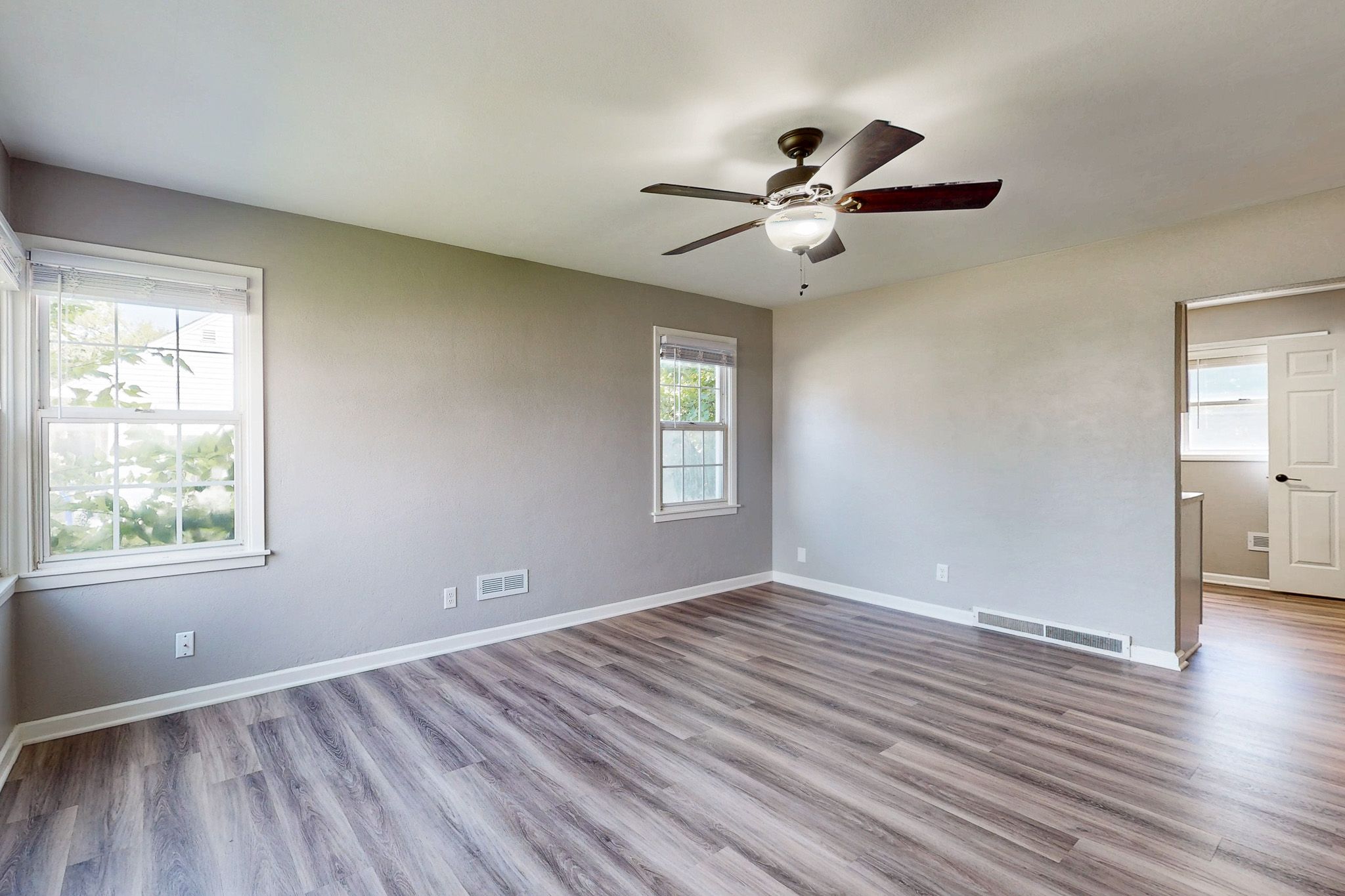 1251 30th St NE,&nbsp;Cedar Rapids,&nbsp;IA,&nbsp;Image&nbsp;3