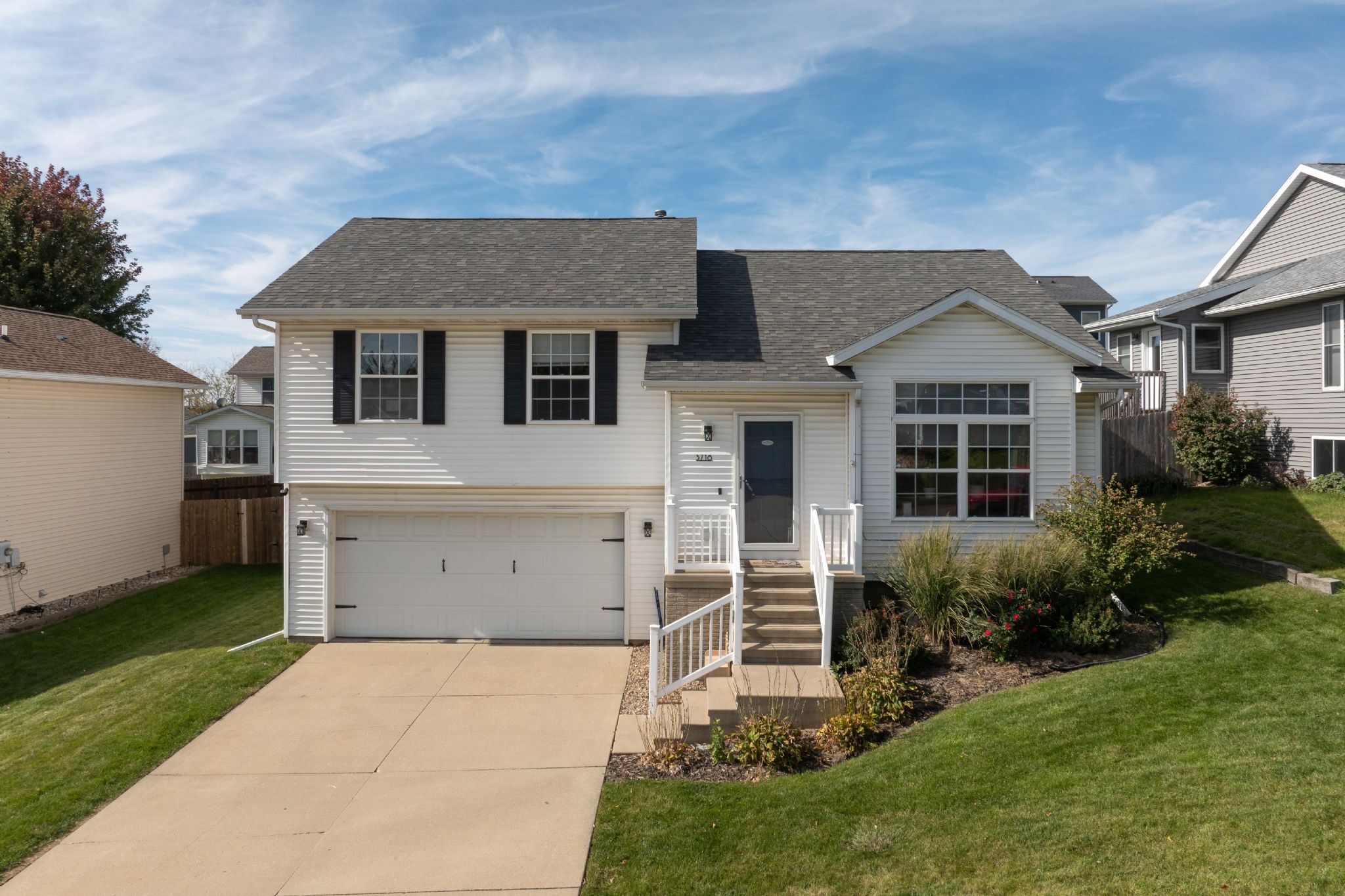 3718 Knight Dr SW, Cedar Rapids, IA 52404 - Home For Sale | Real Estate ...